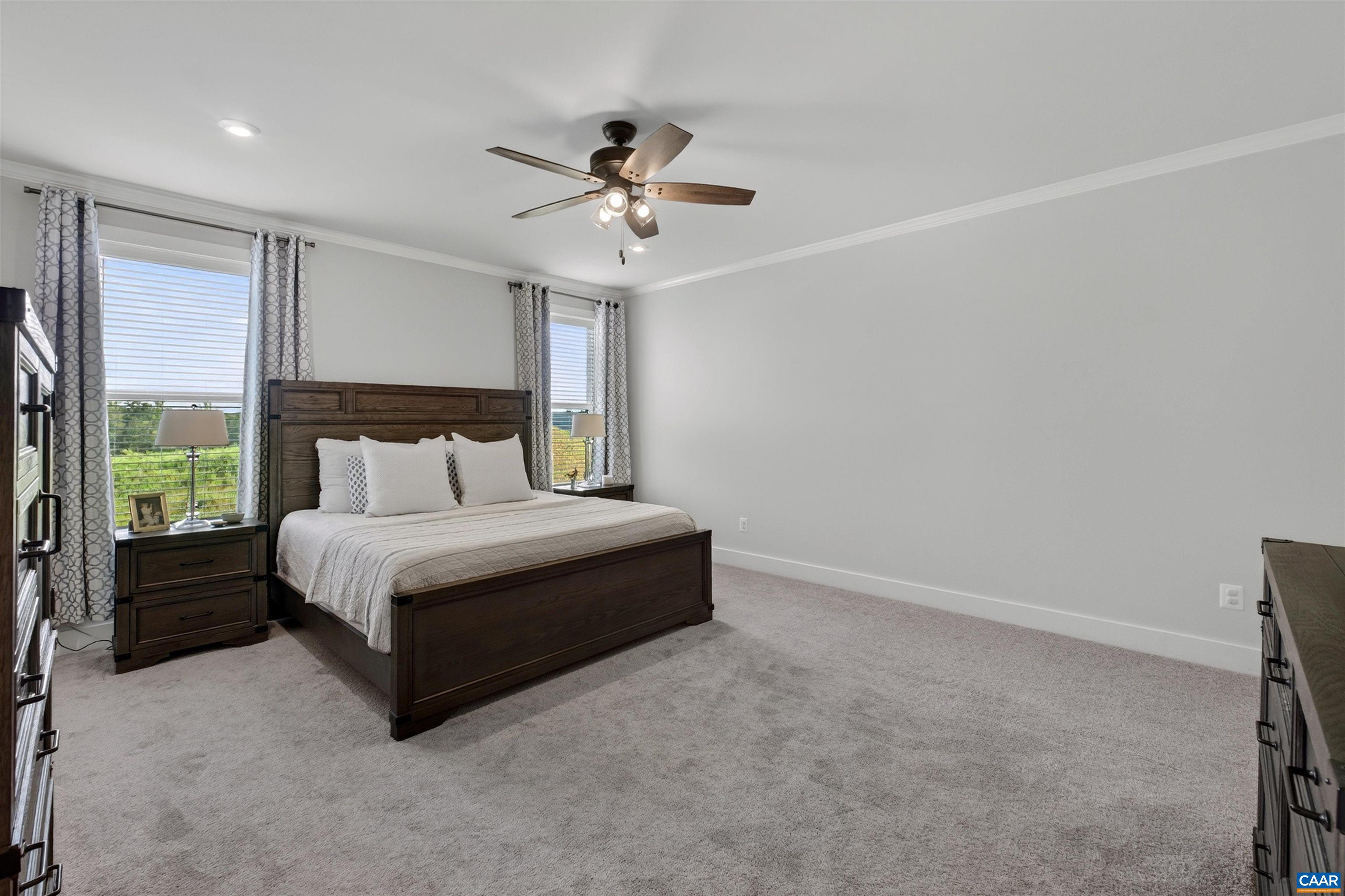 941 SALAMANDER ST Unit: B
