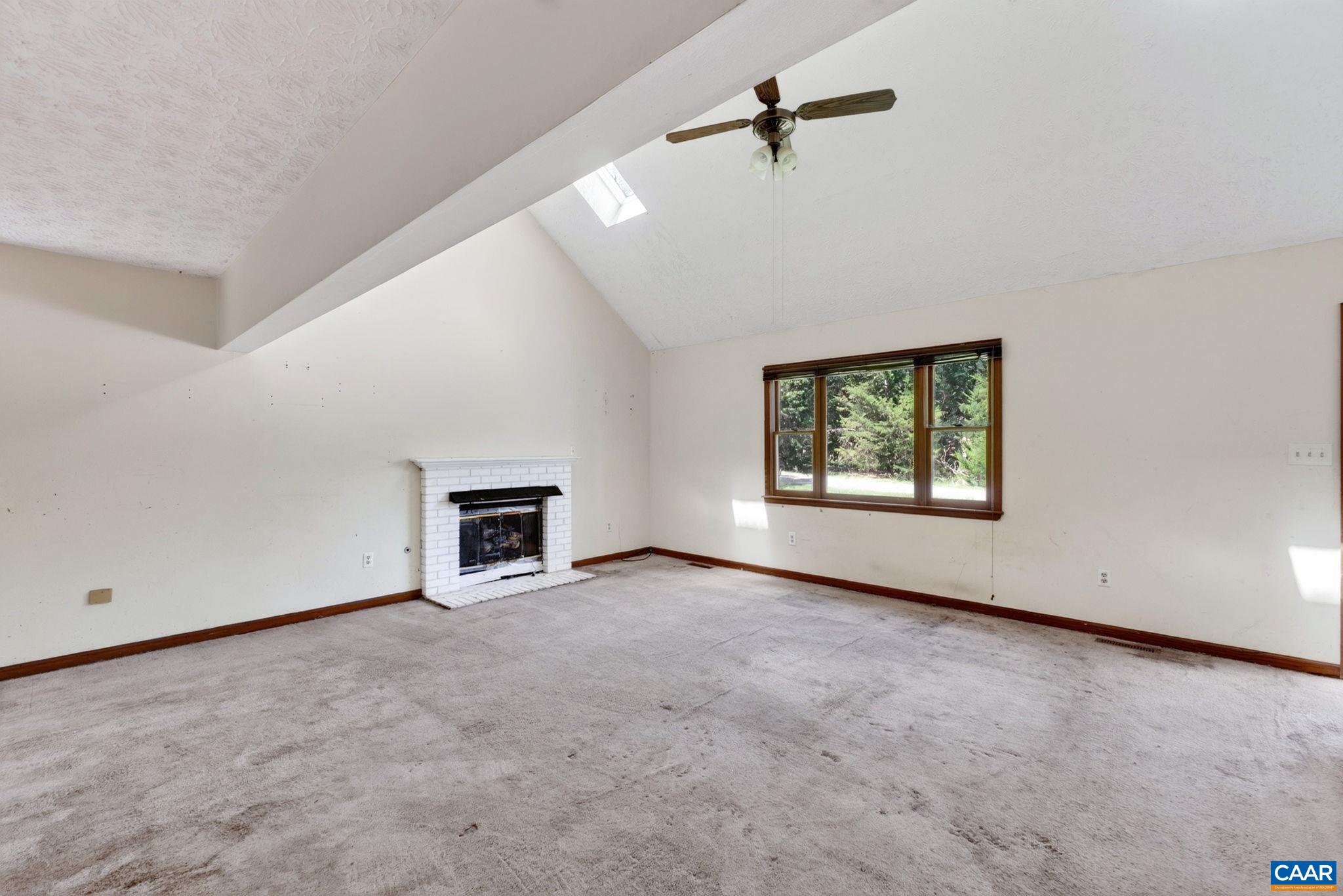 6 OAK GROVE RD