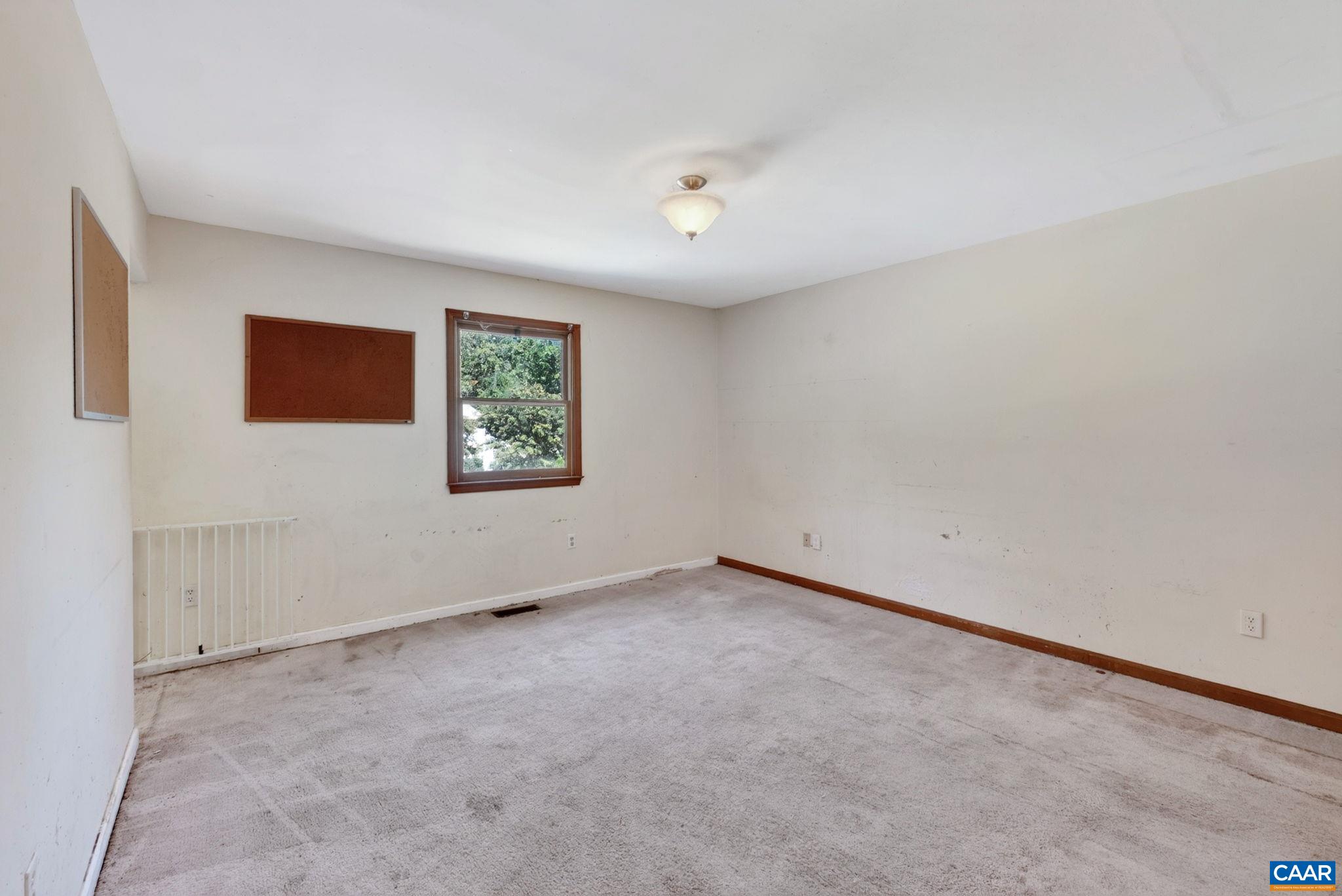 6 OAK GROVE RD