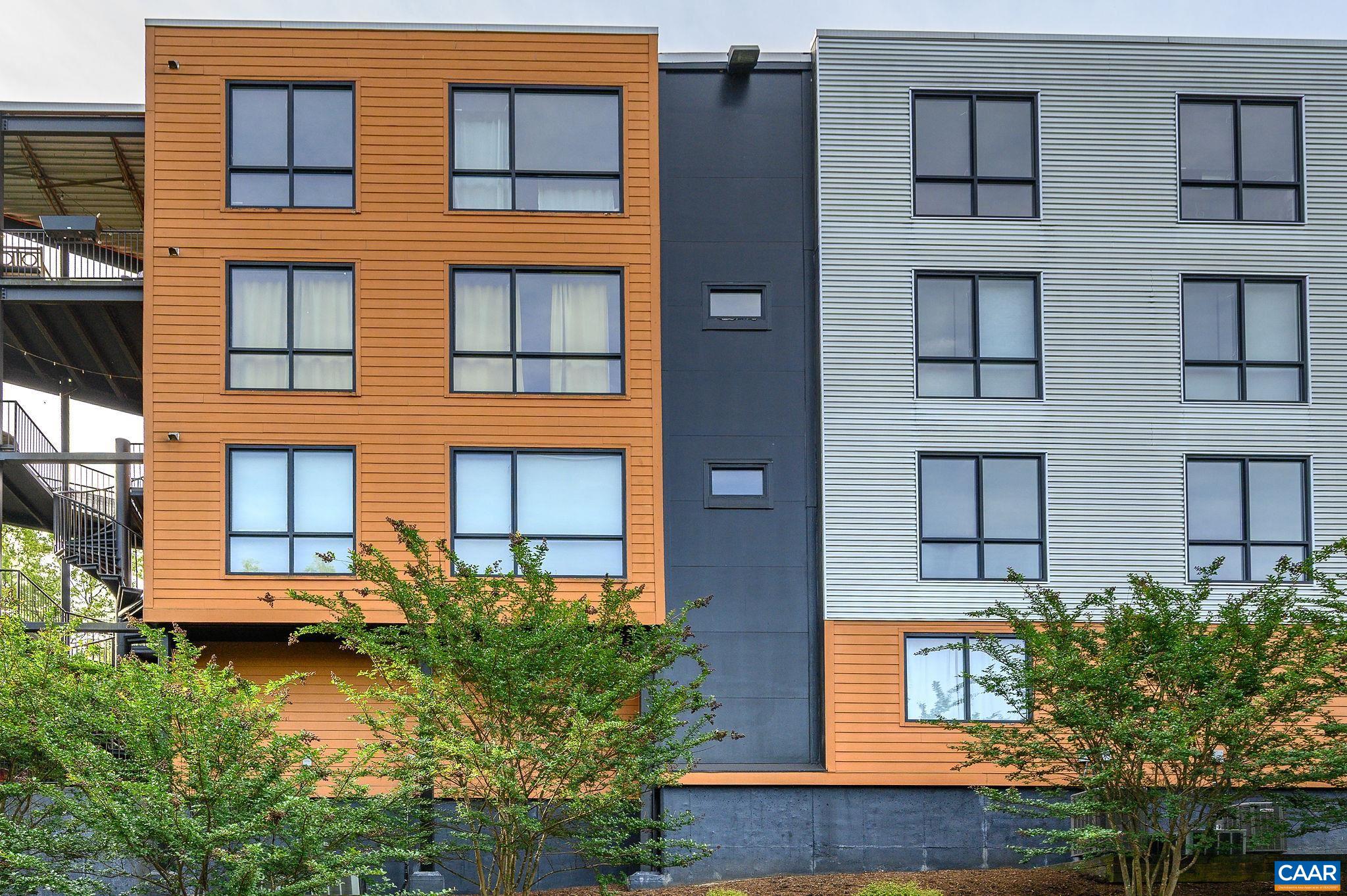 211 CREAM ST Unit: 201