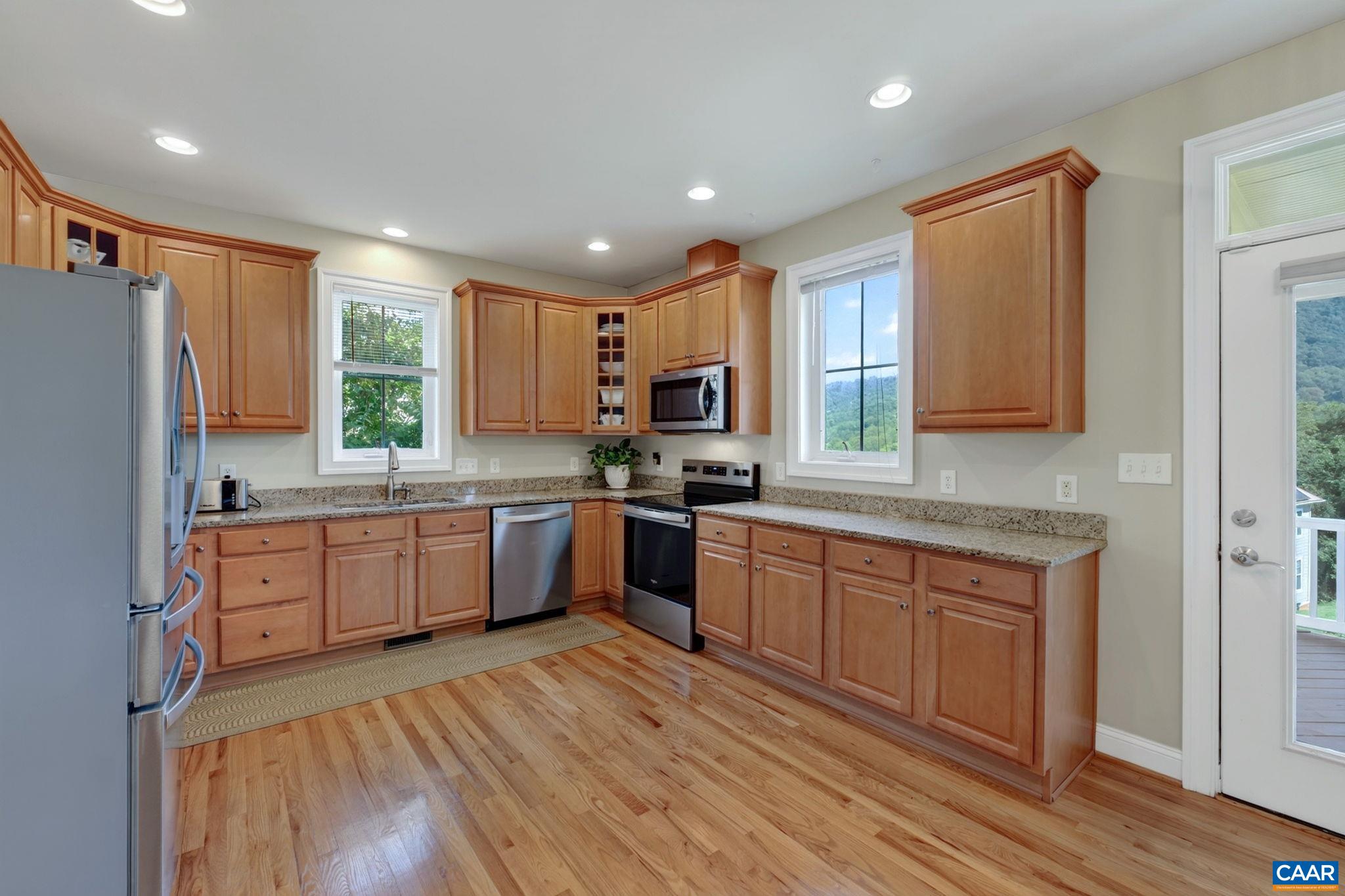 1130 ARDEN DR