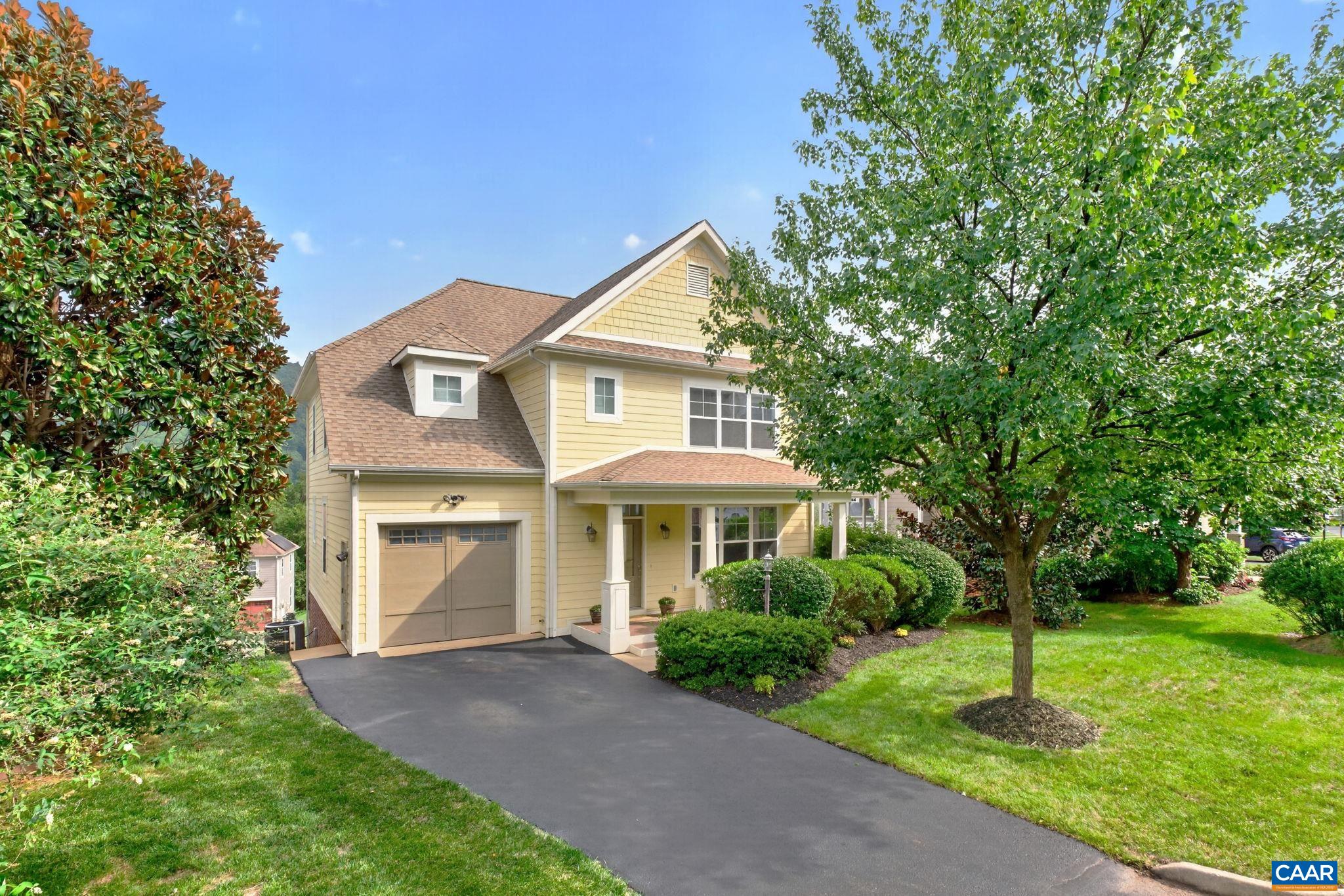 1130 ARDEN DR