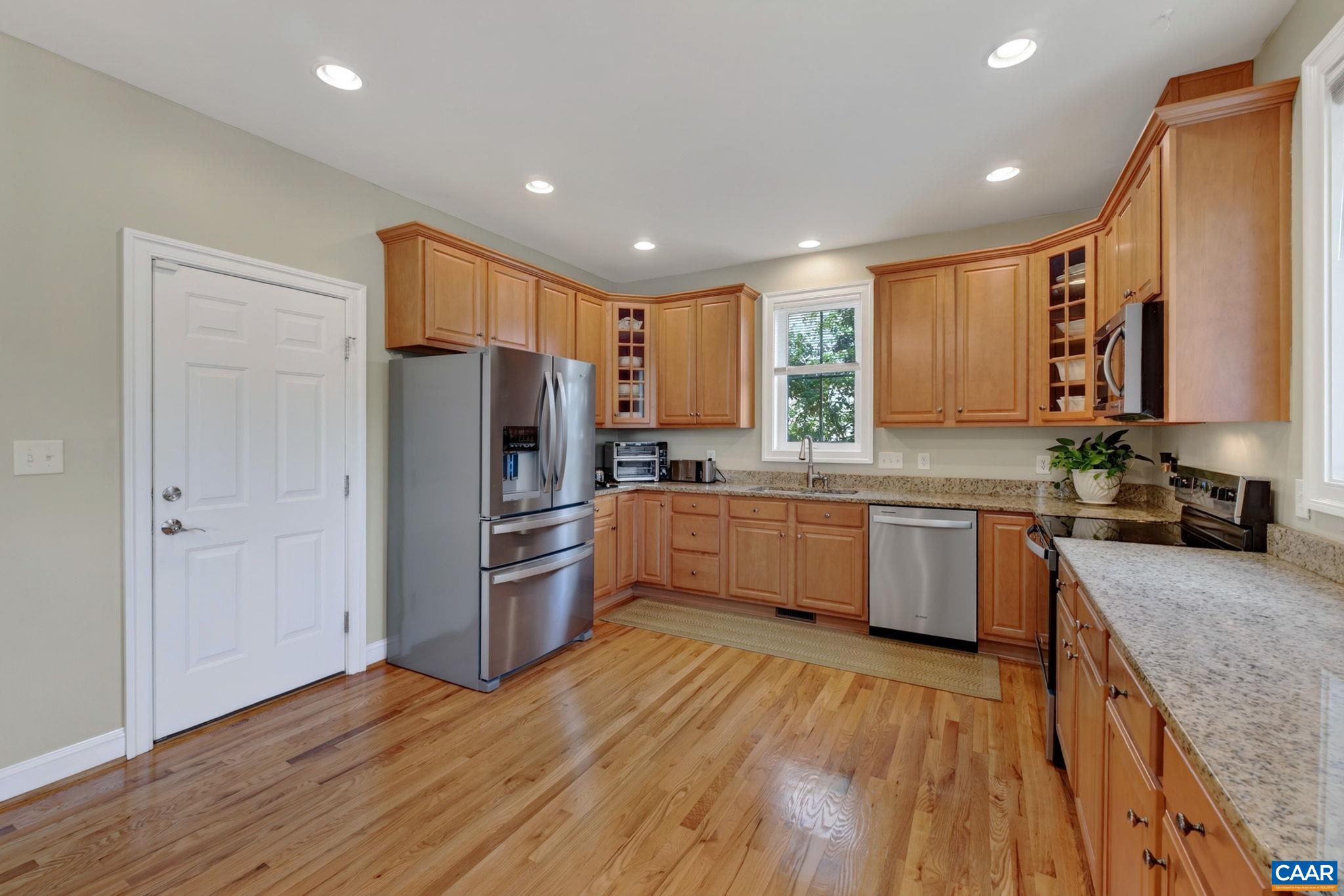 1130 ARDEN DR