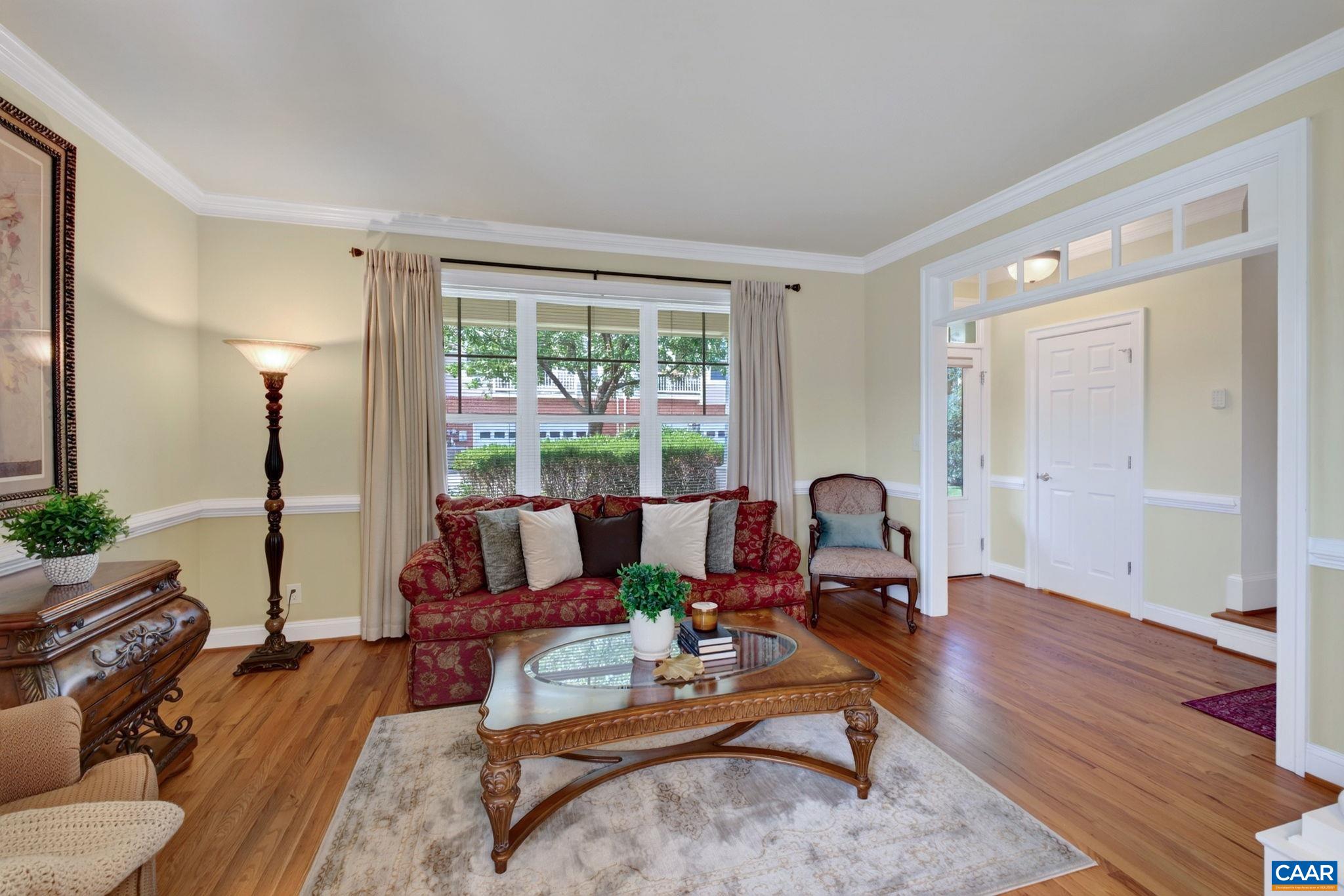 1130 ARDEN DR