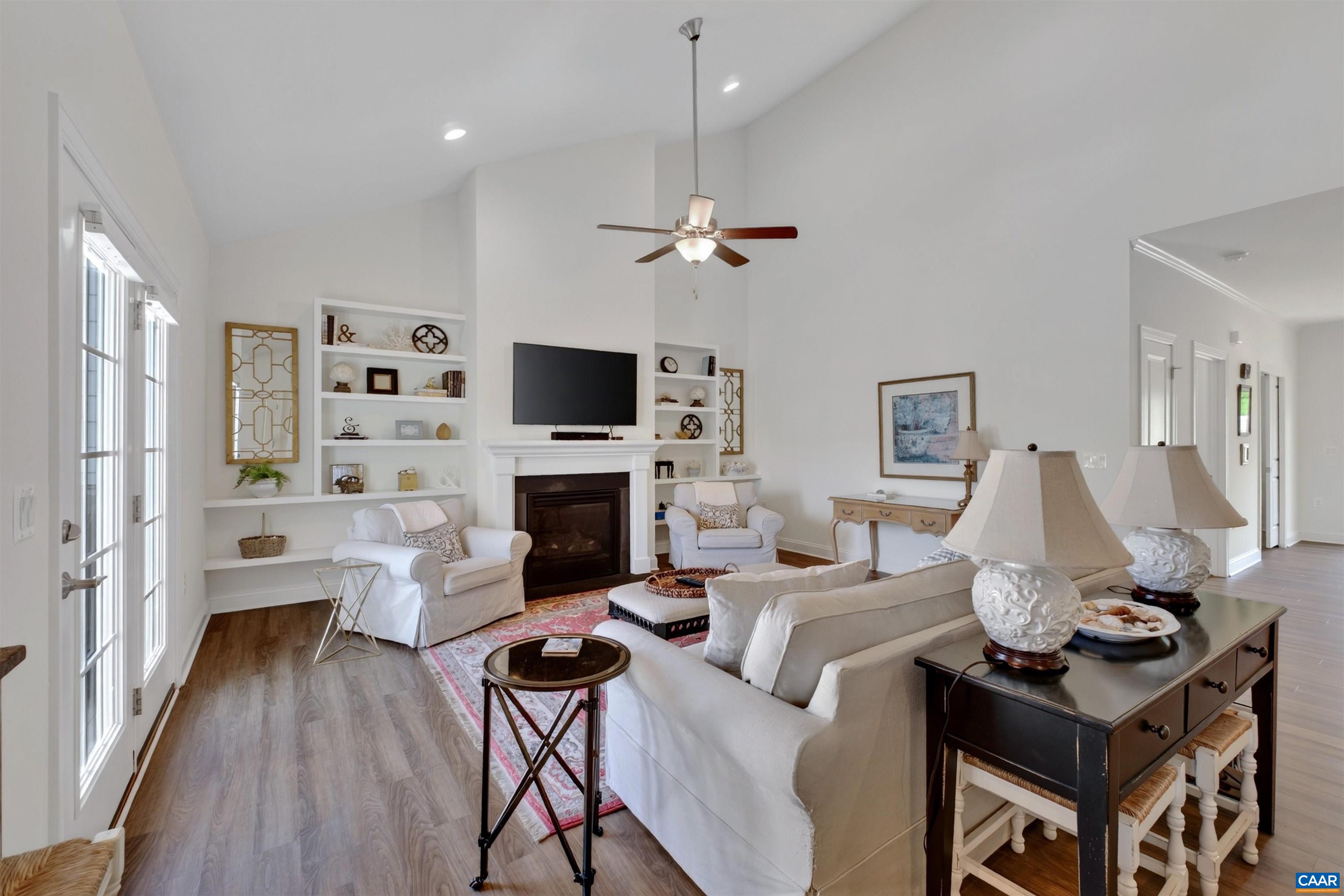 1801 MARIETTA DR