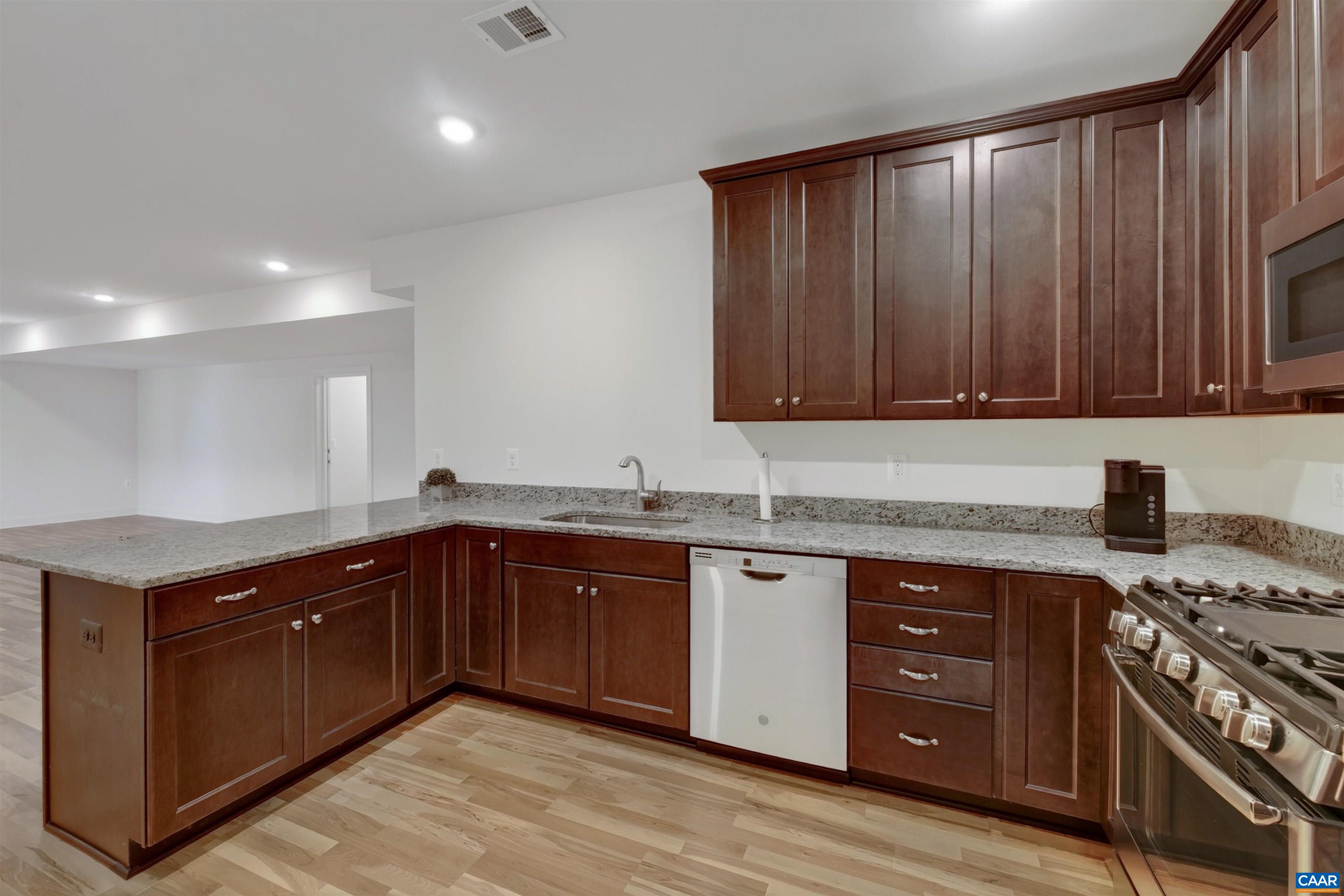1801 MARIETTA DR