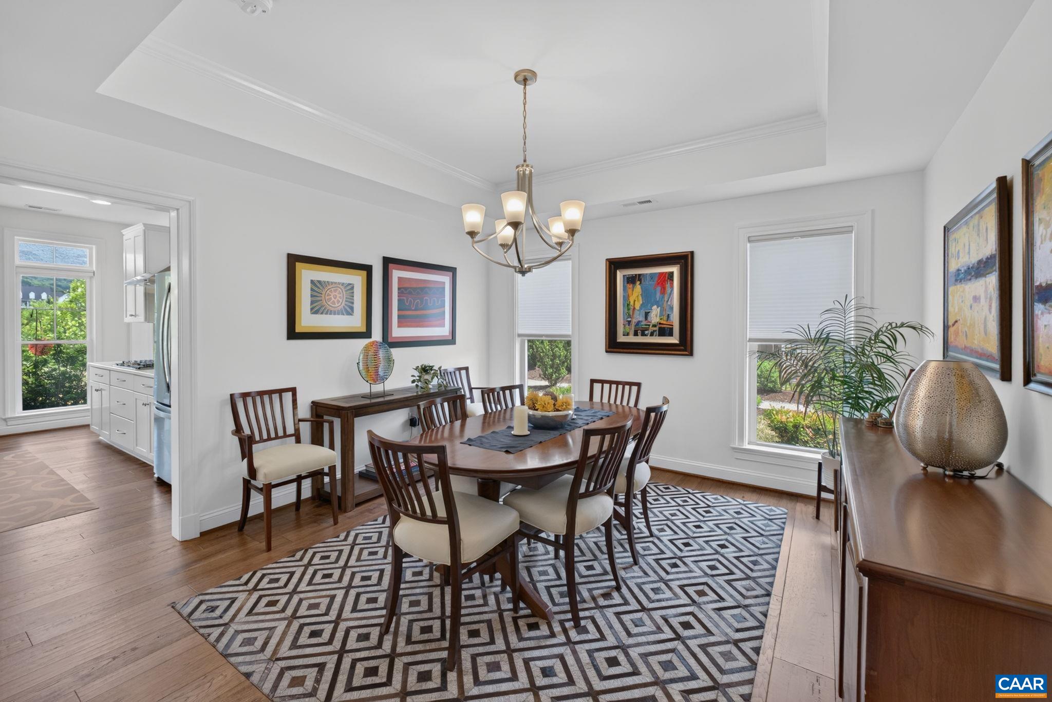 801 GOLF VIEW DR