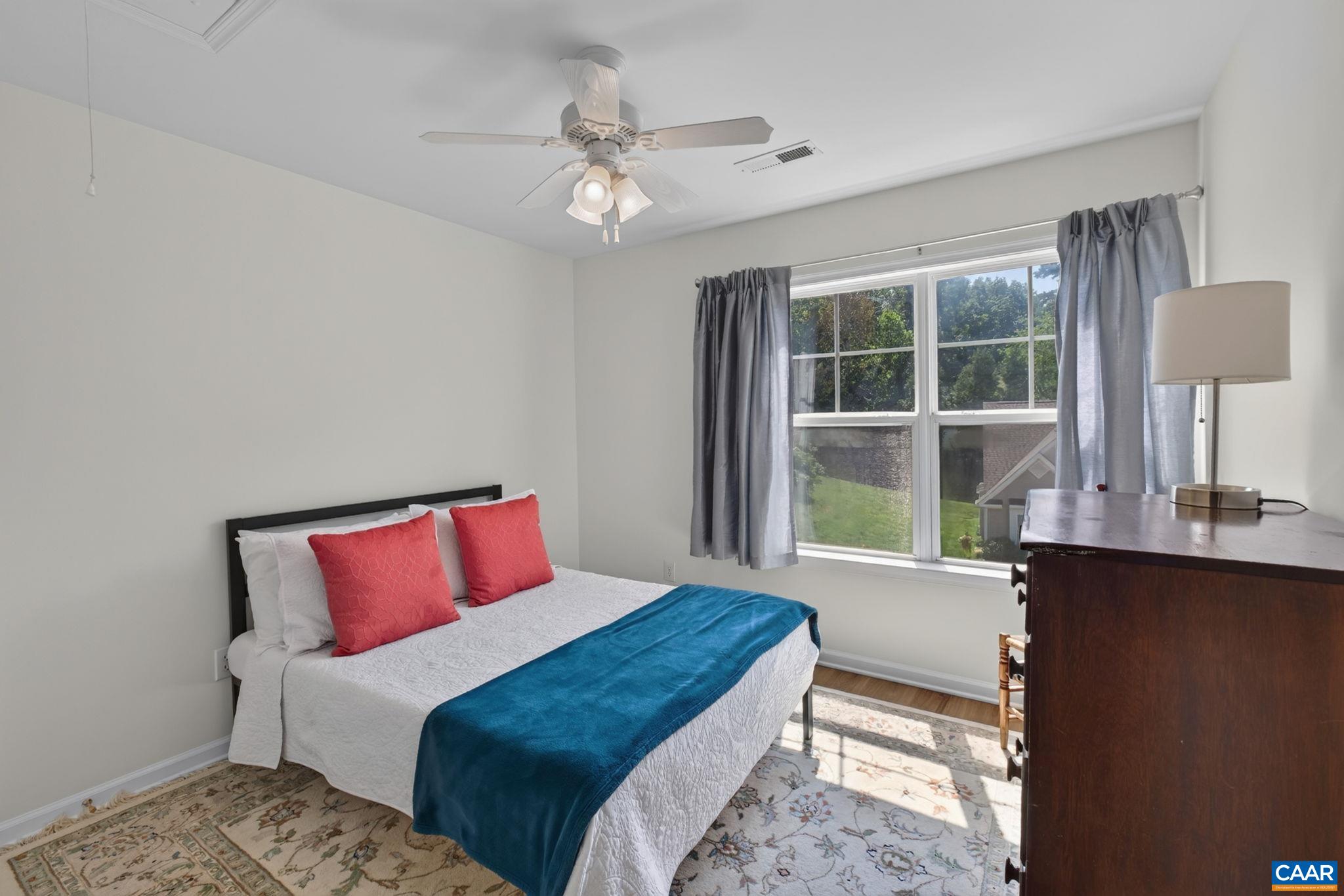 1332 STONEY RIDGE RD