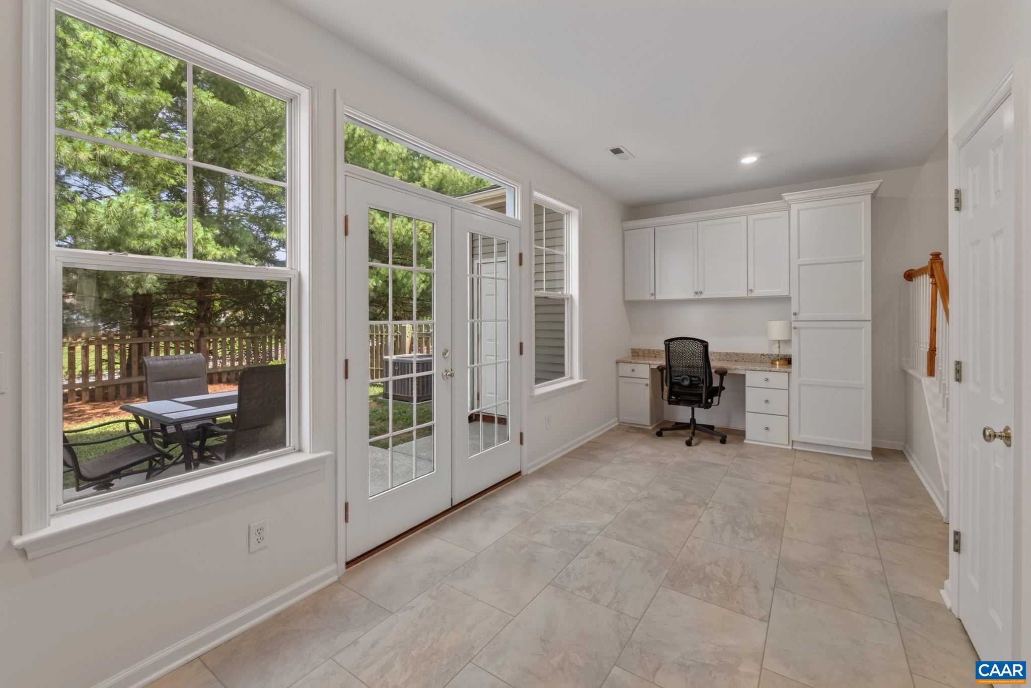 1332 STONEY RIDGE RD