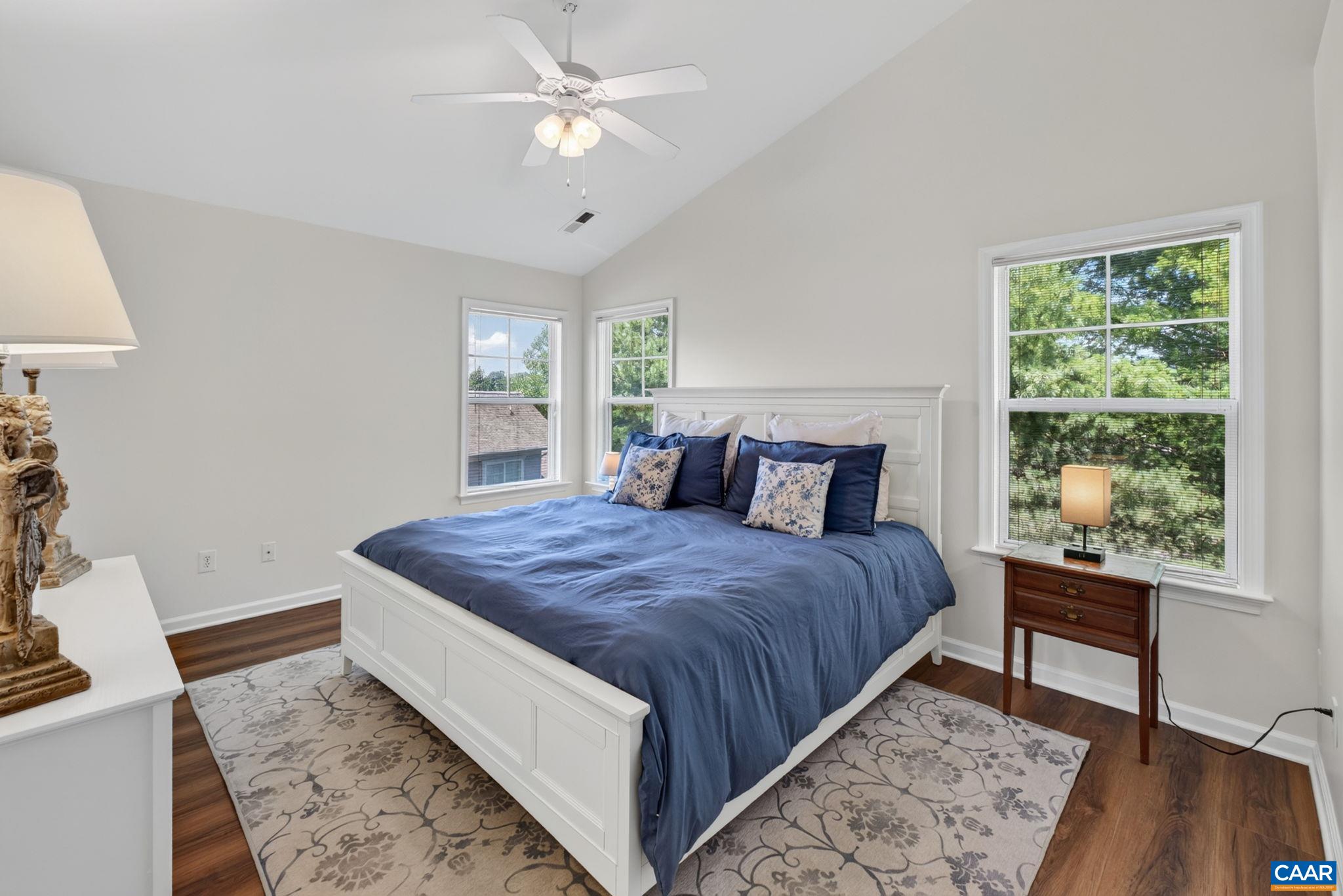 1332 STONEY RIDGE RD