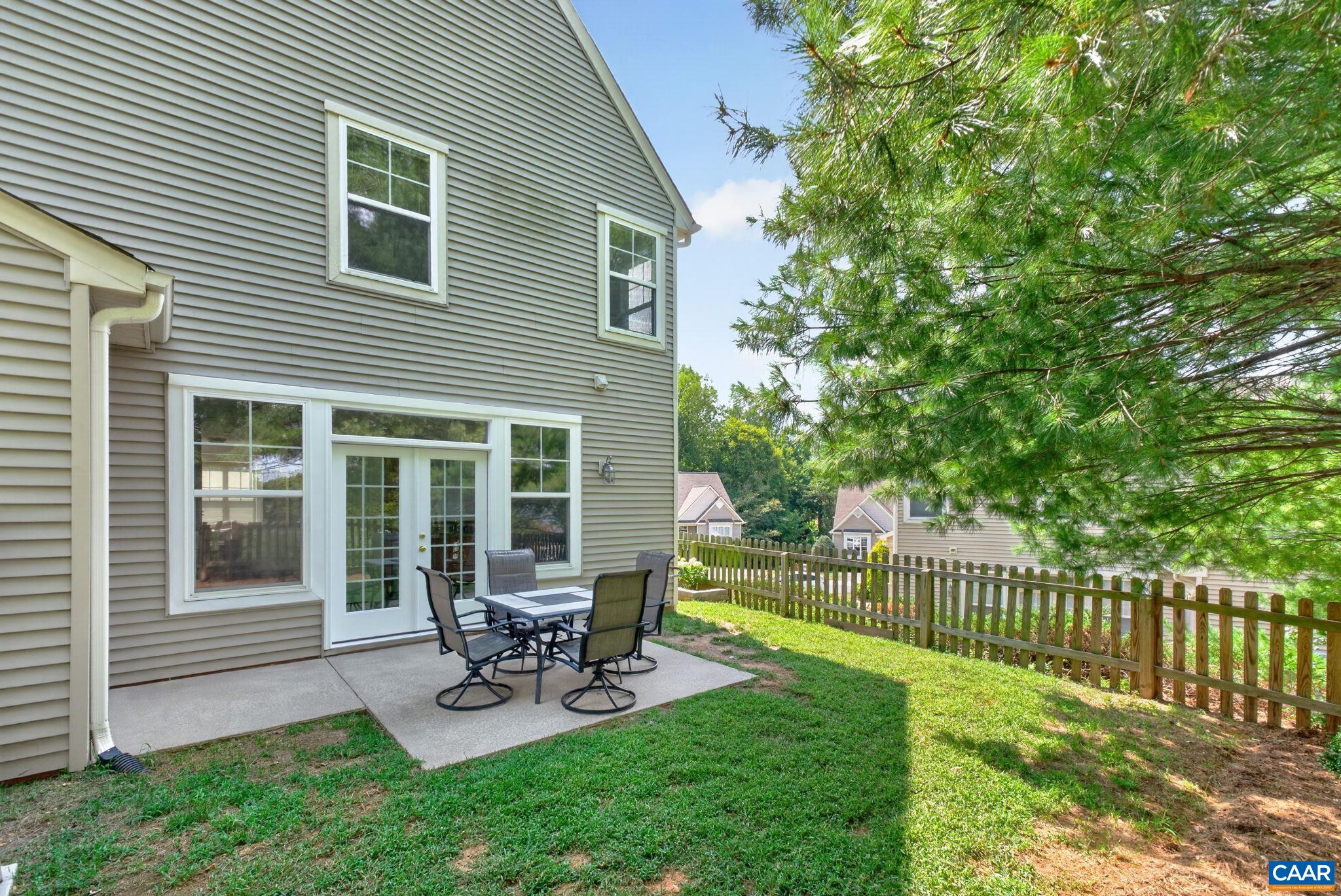 1332 STONEY RIDGE RD