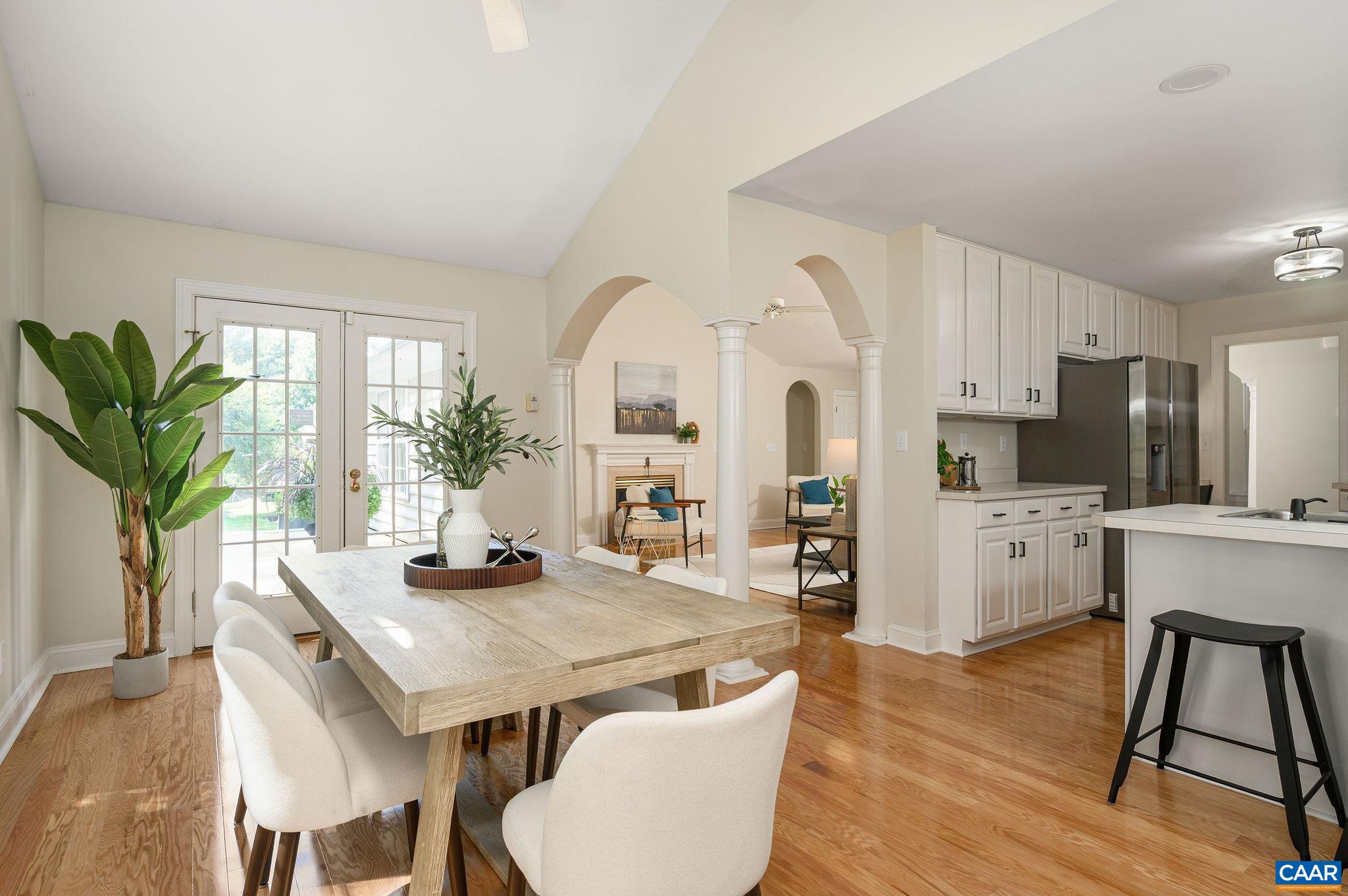 1227 RAINTREE DR