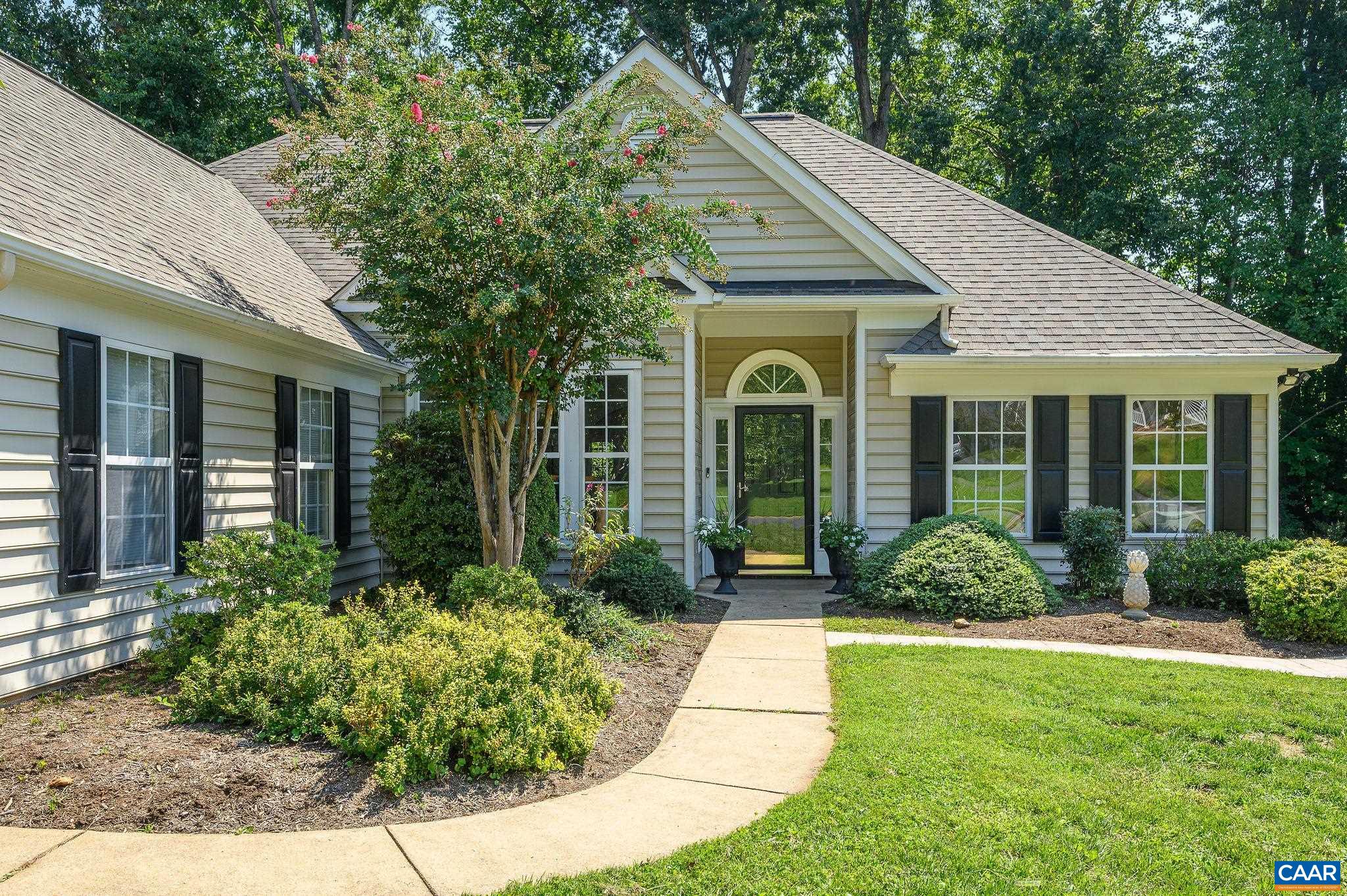 1227 RAINTREE DR