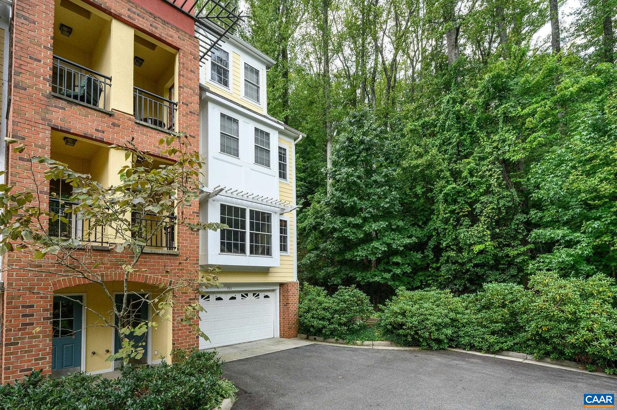731 CAIRN HEIGHTS CT