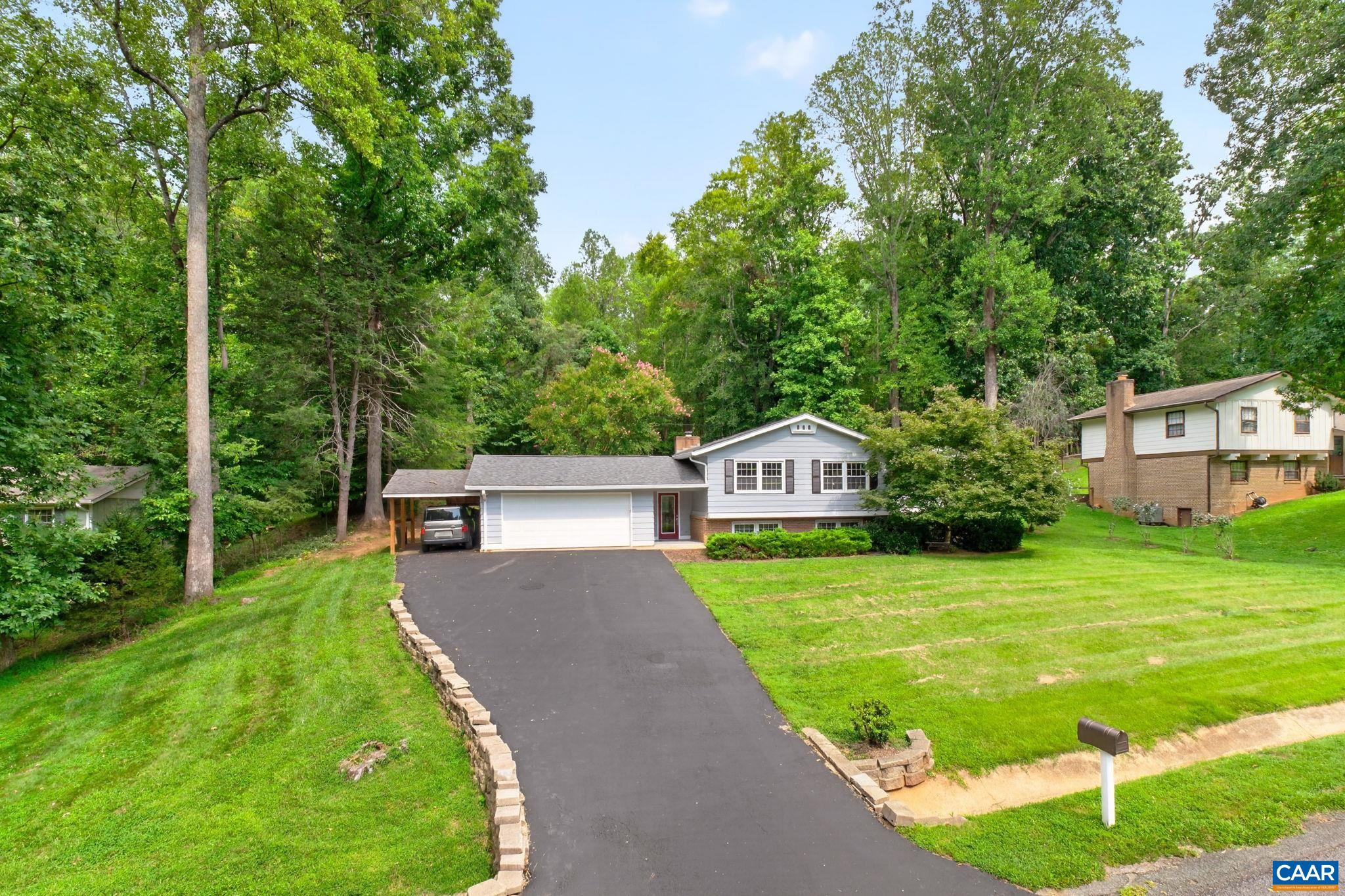 116 VINCENNES RD