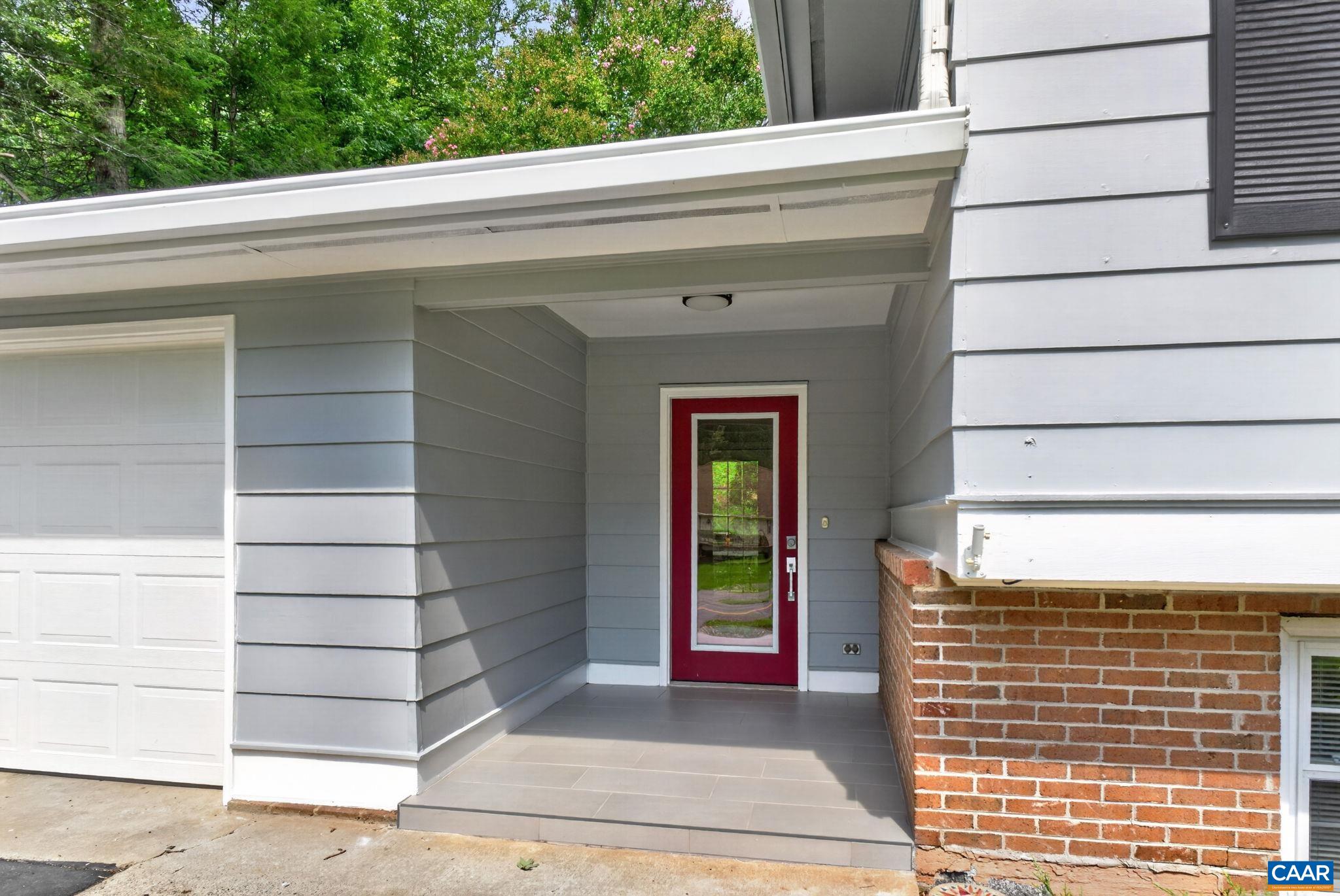 116 VINCENNES RD