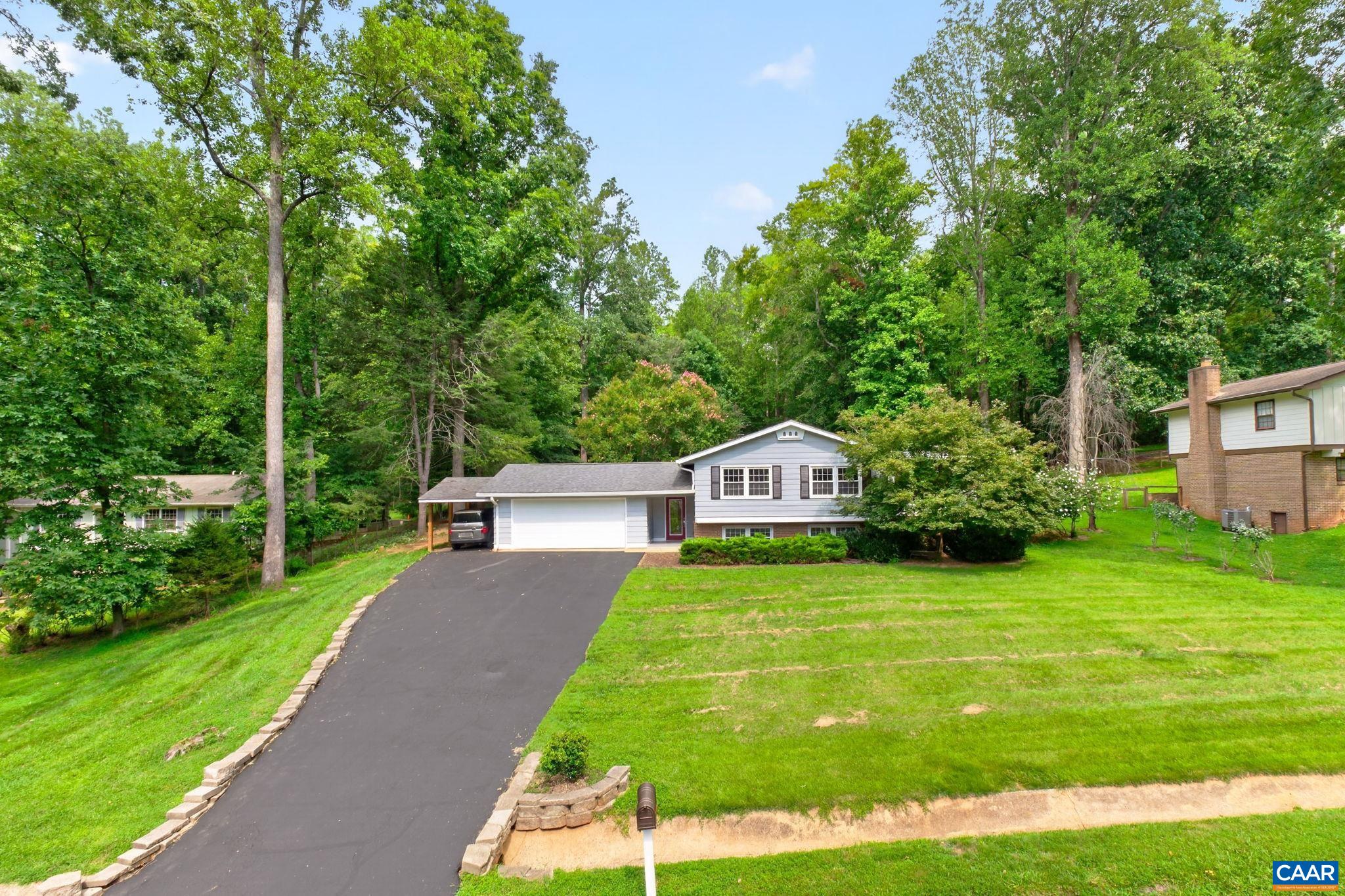 116 VINCENNES RD