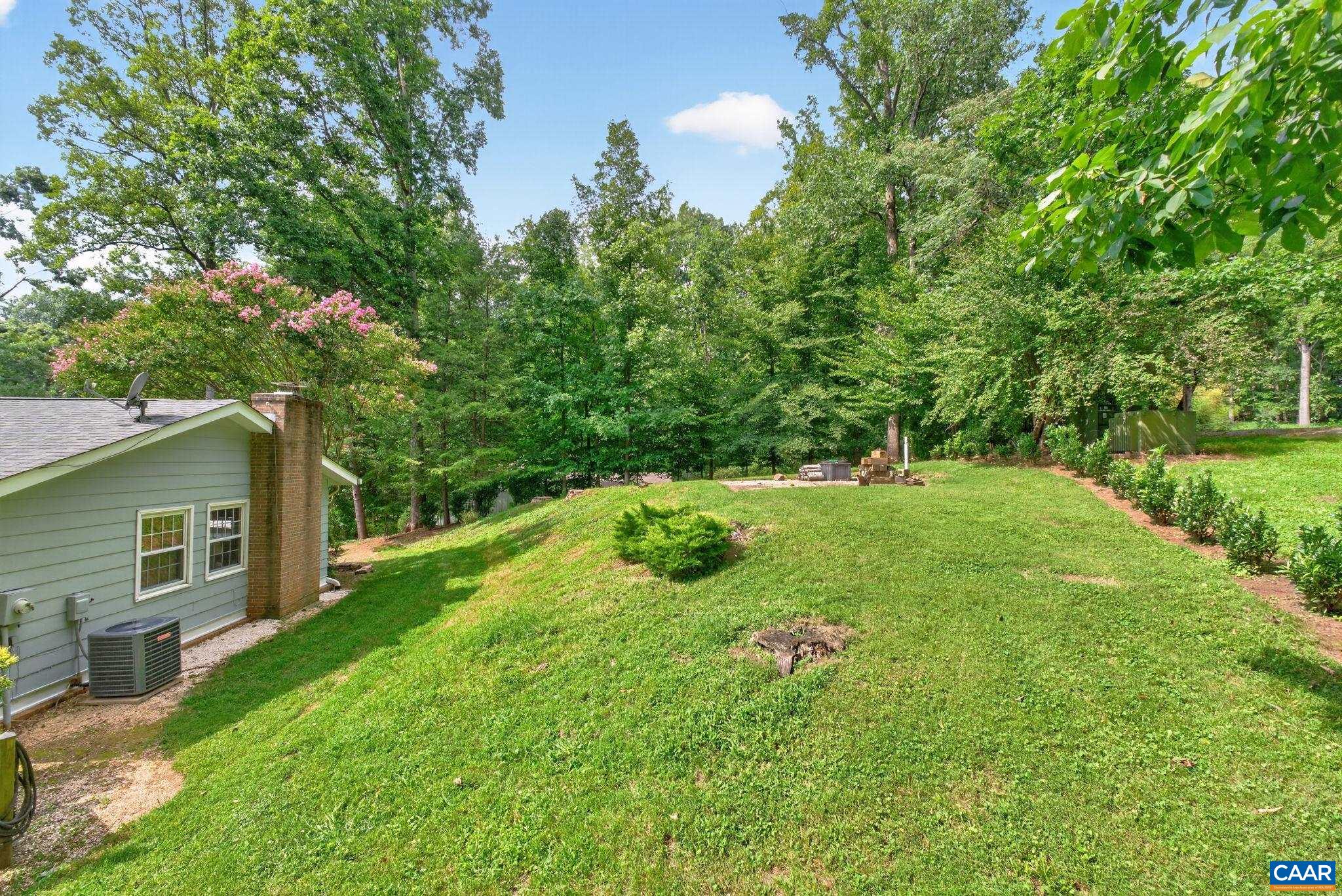 116 VINCENNES RD