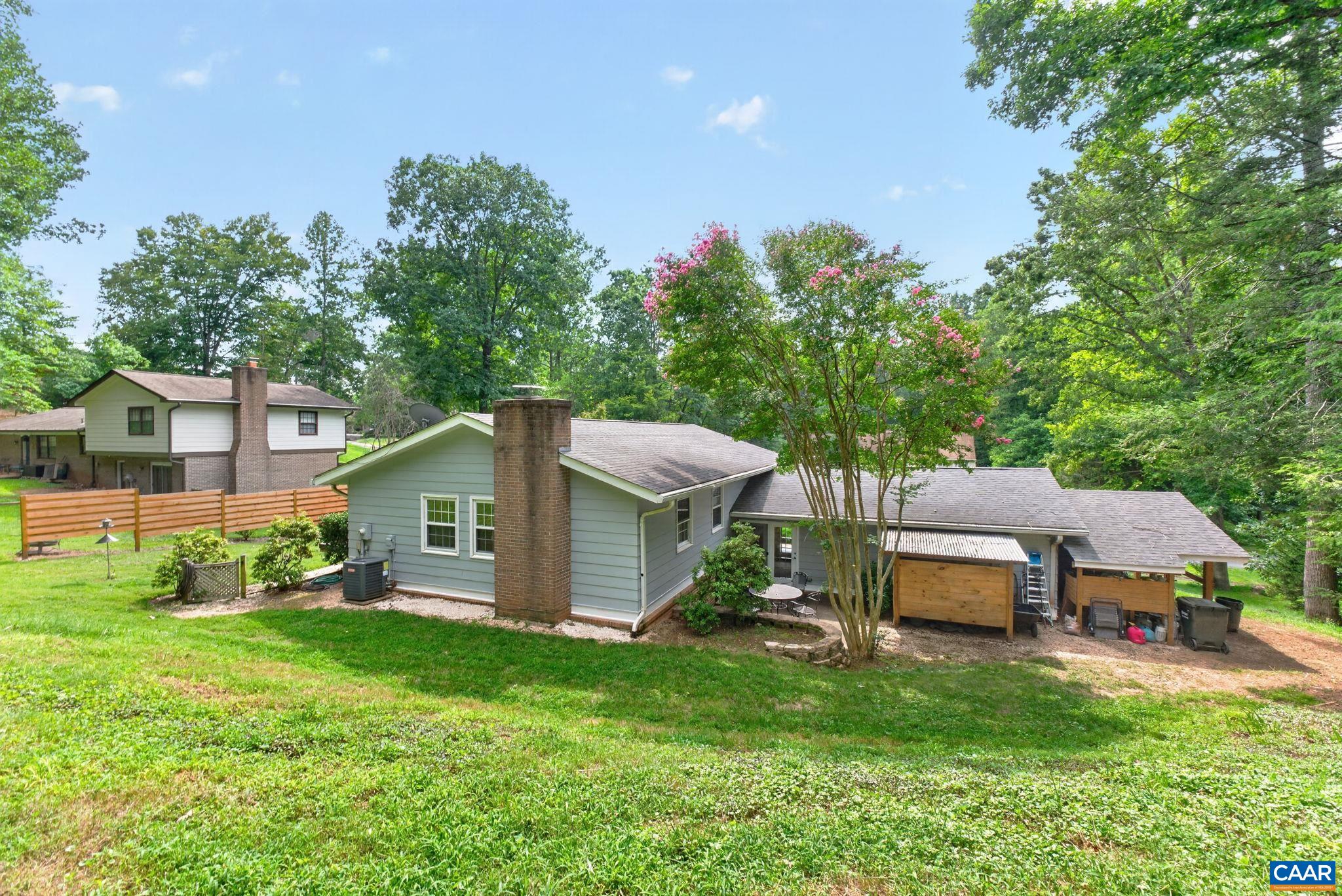 116 VINCENNES RD