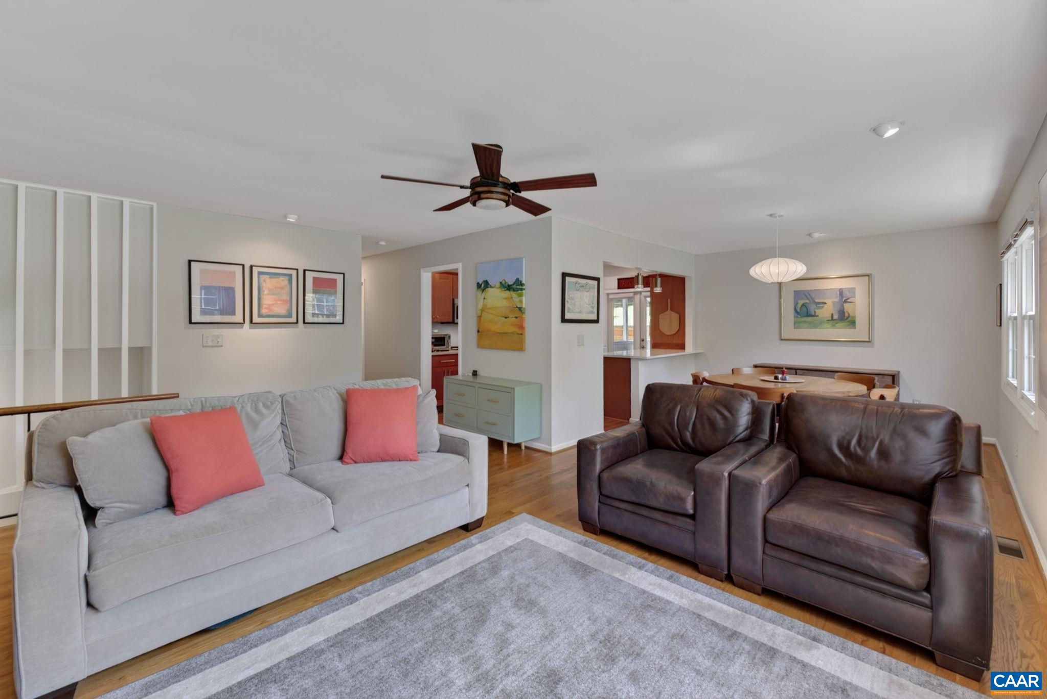 116 VINCENNES RD