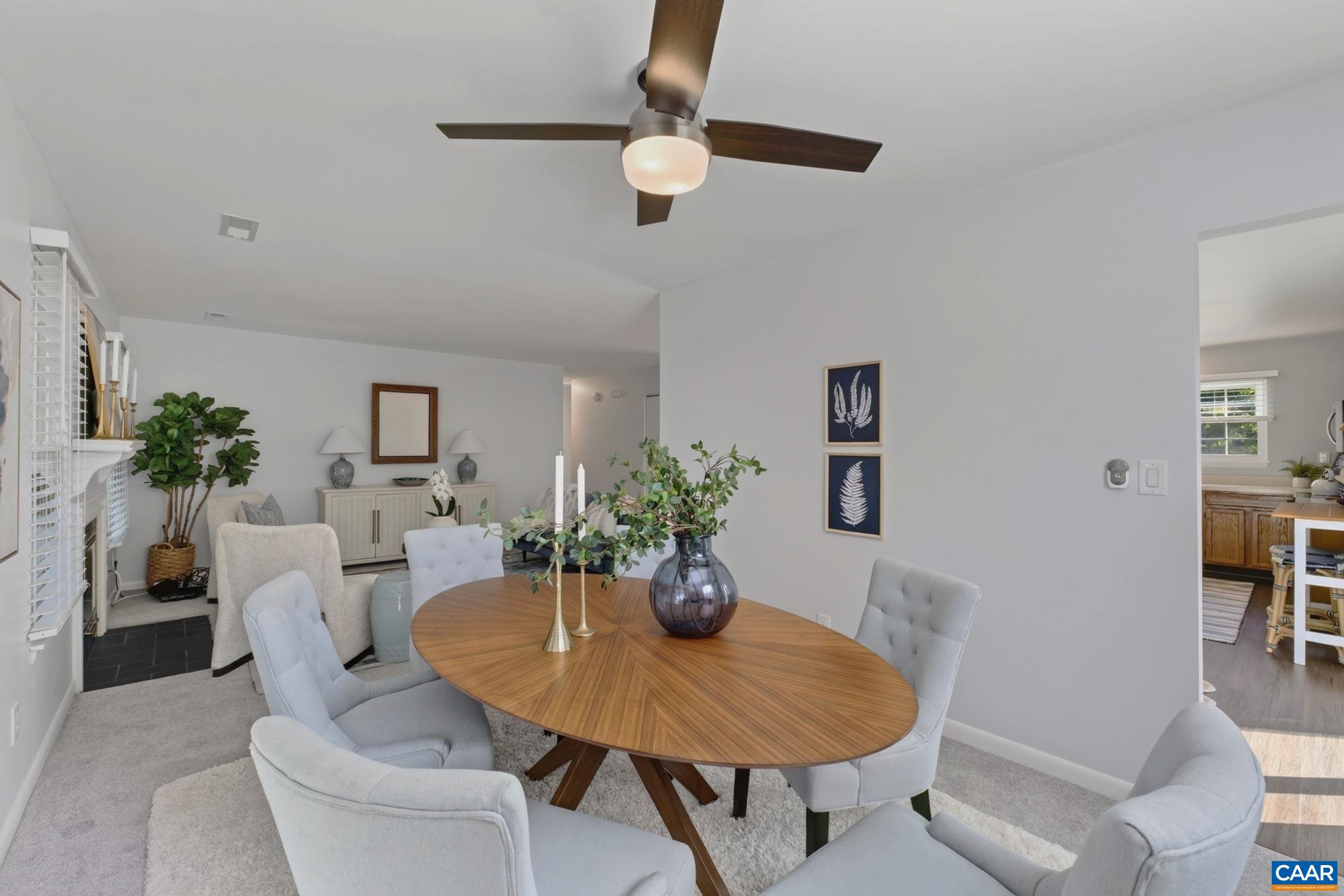 262 LAKEVIEW DR