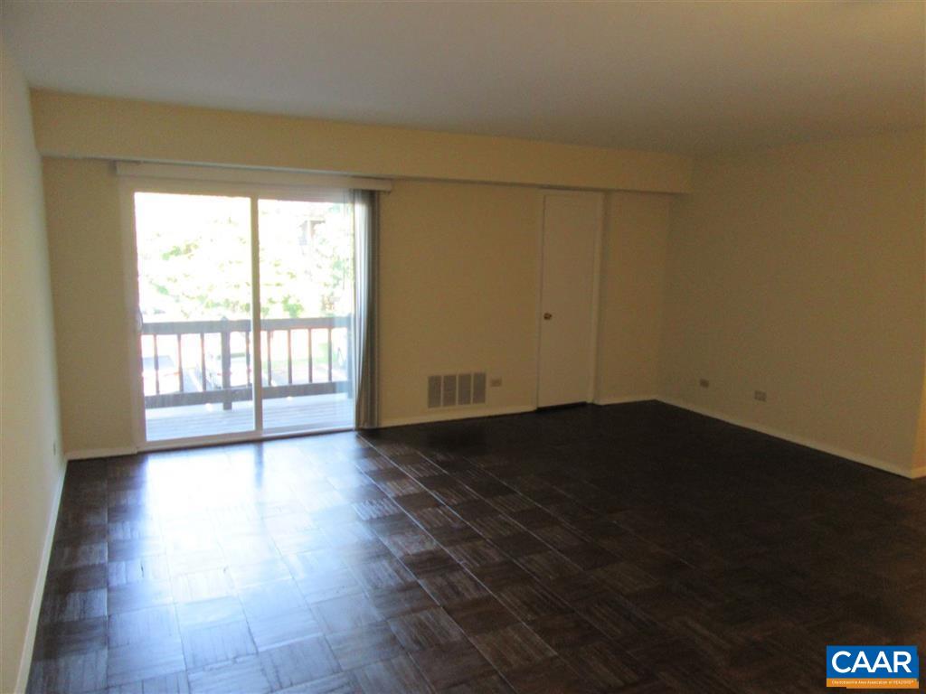 1215 WERTLAND ST Unit: c31