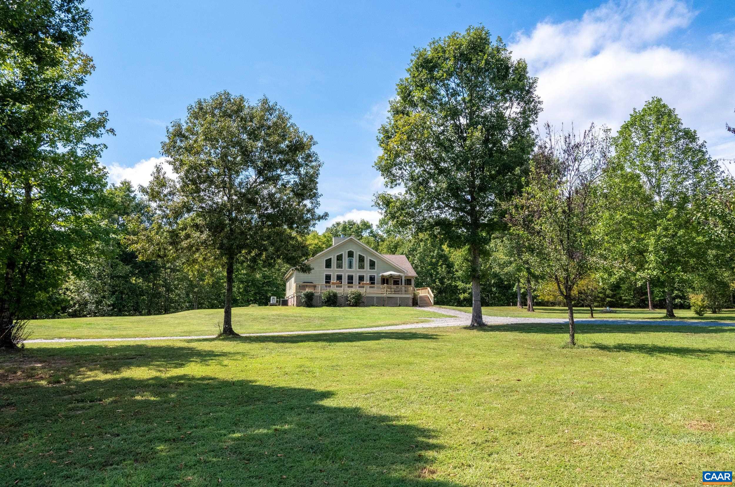 3999 SHORES RD