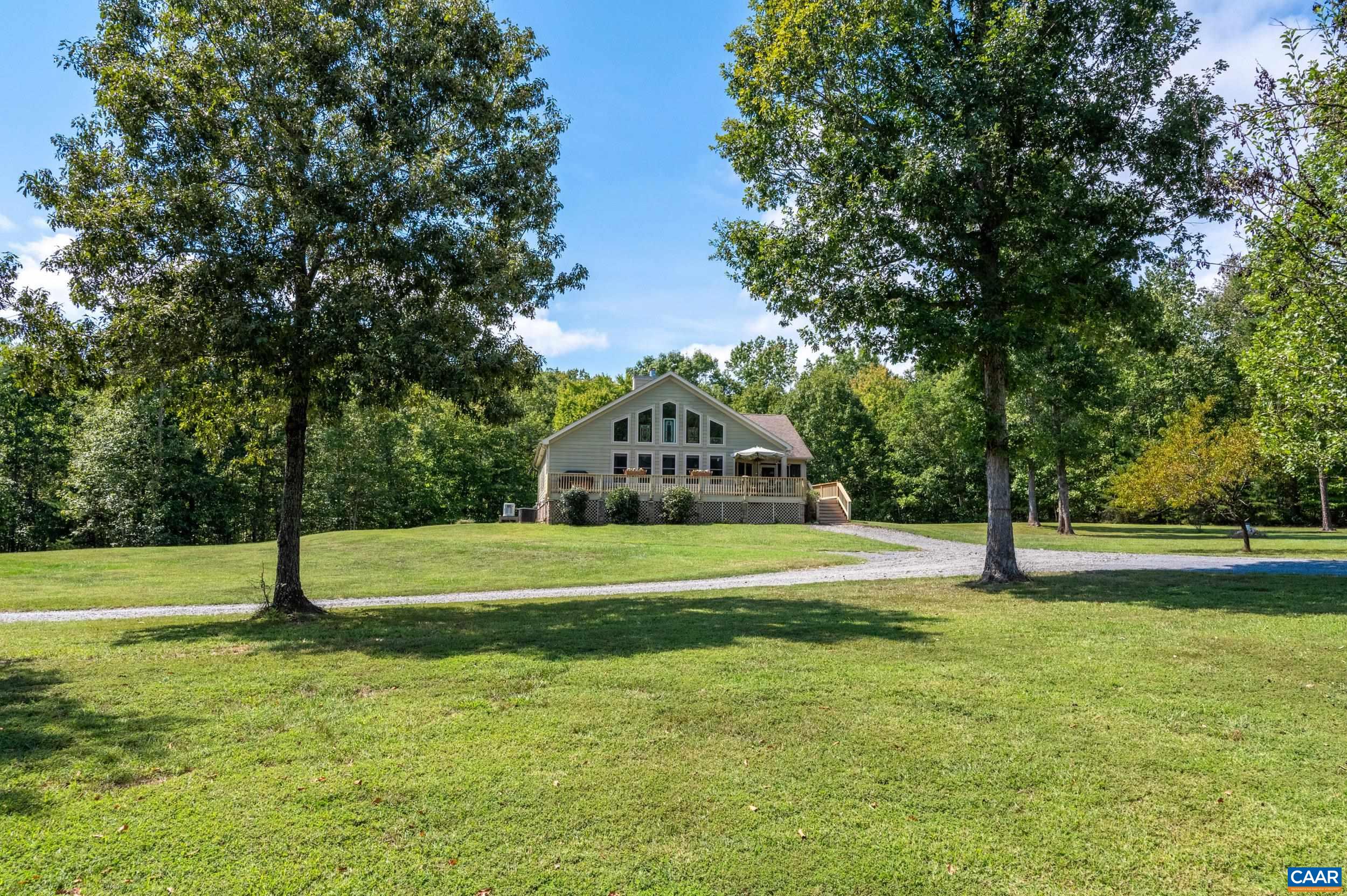3999 SHORES RD