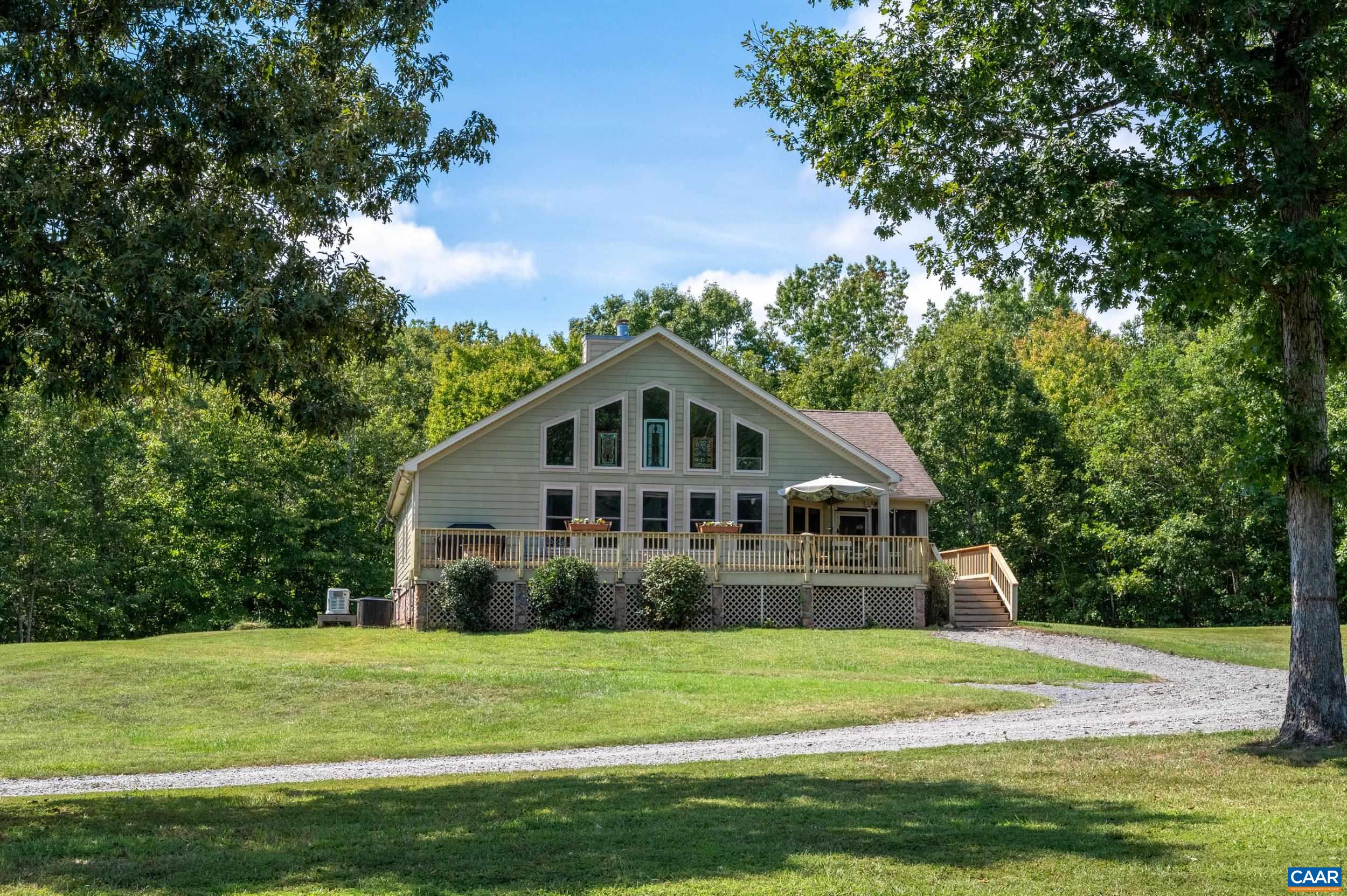 3999 SHORES RD