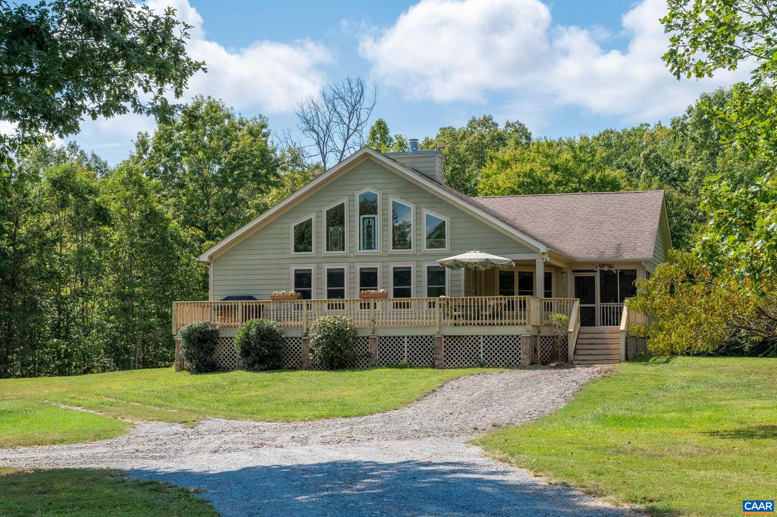 3999 SHORES RD