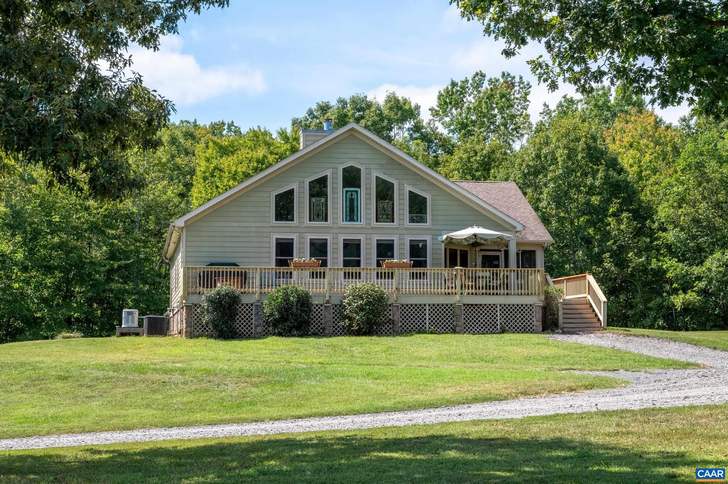 3999 SHORES RD