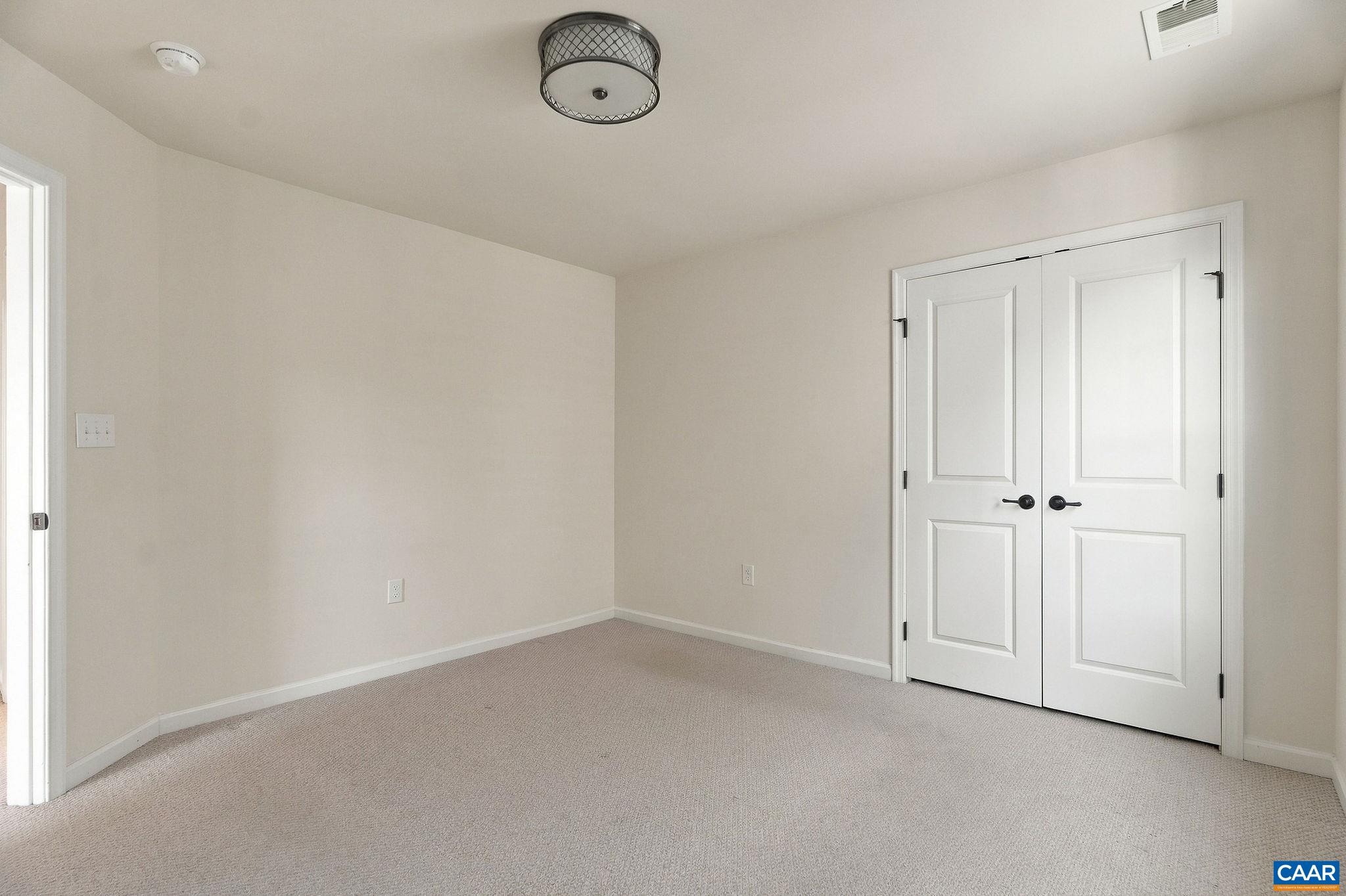 1359 DELPHI LN