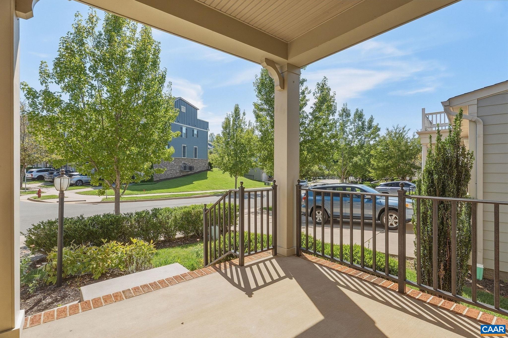 1359 DELPHI LN