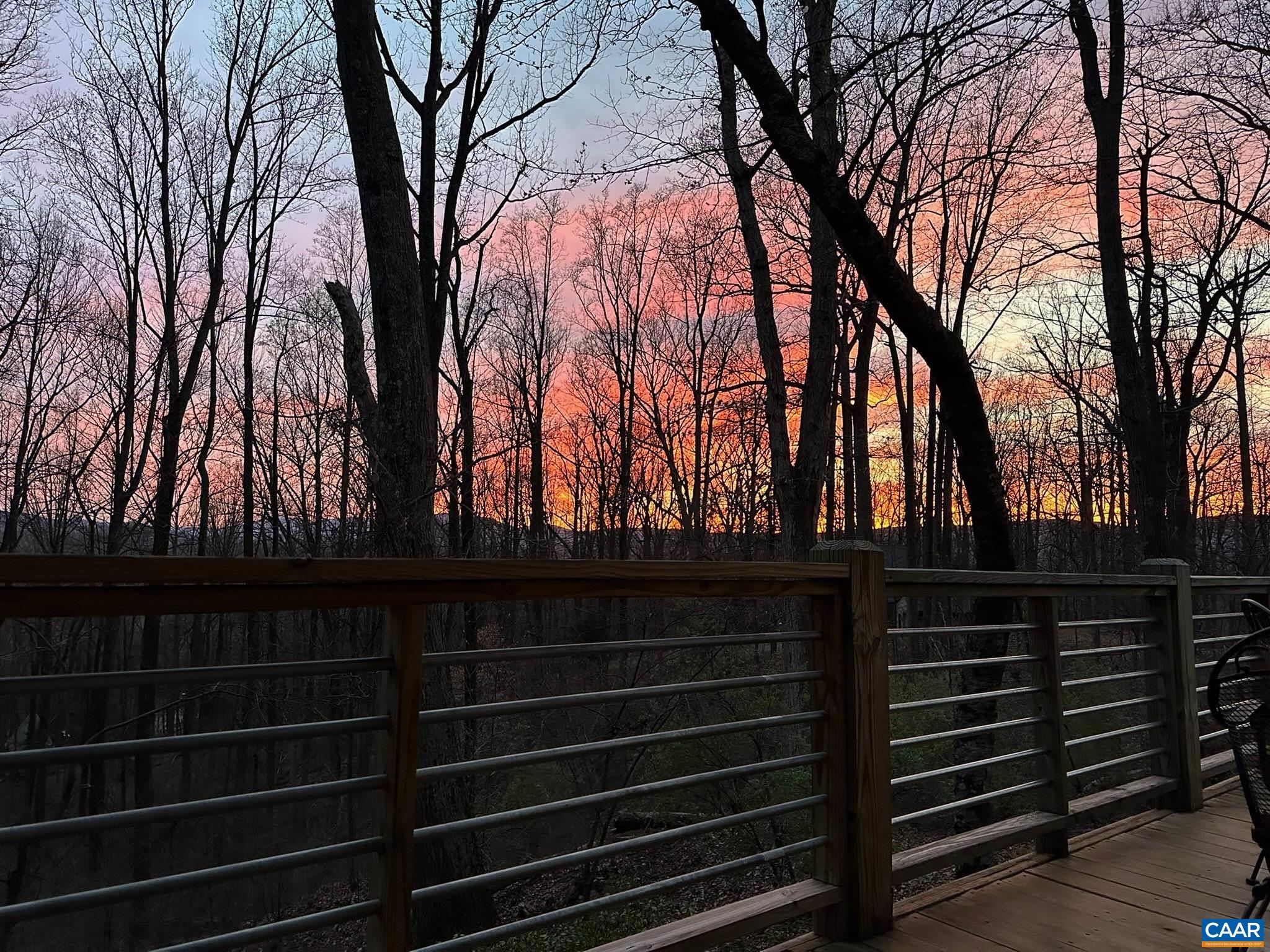 268 DEER CREST HTS