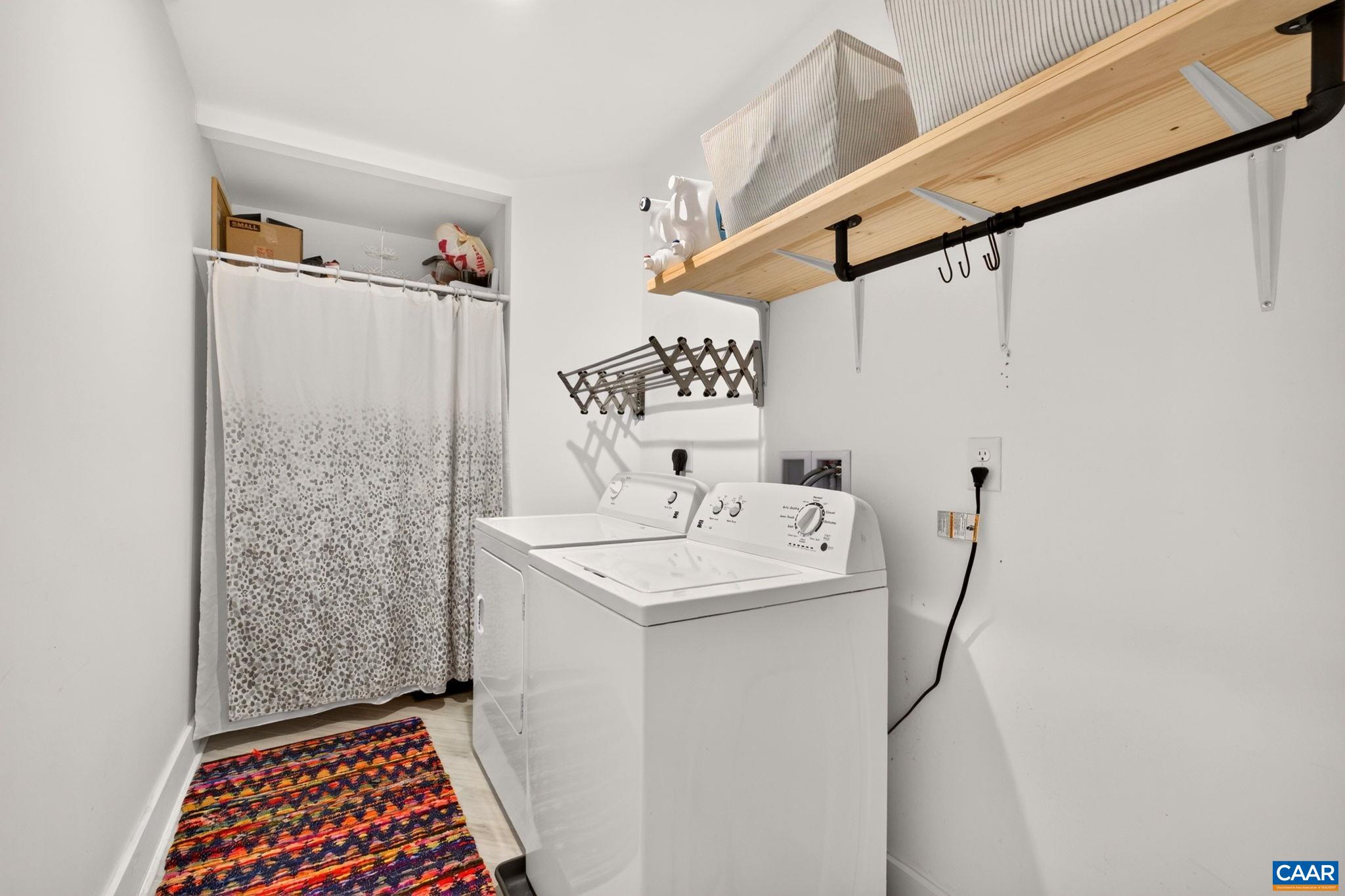 268 DEER CREST HTS