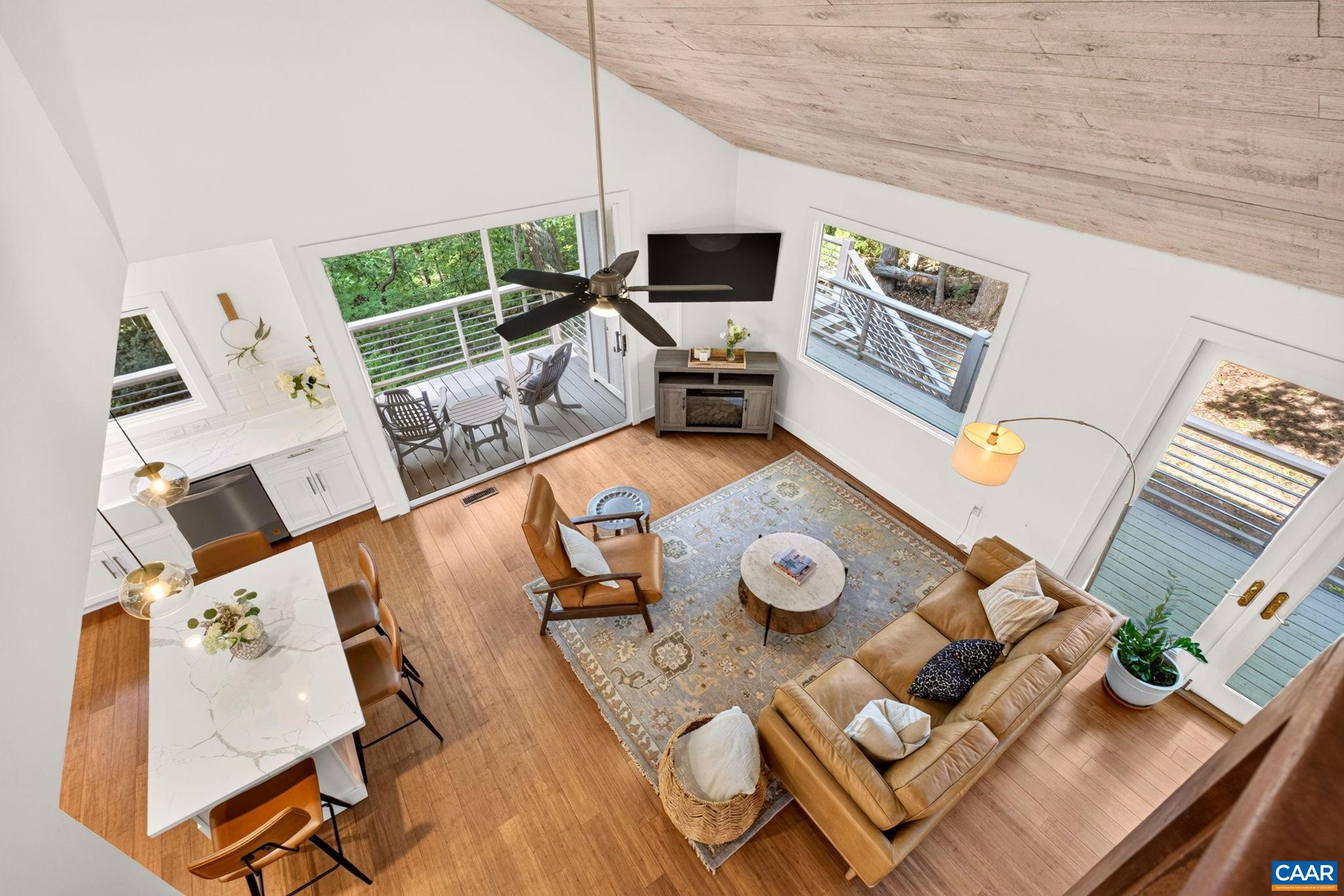 268 DEER CREST HTS