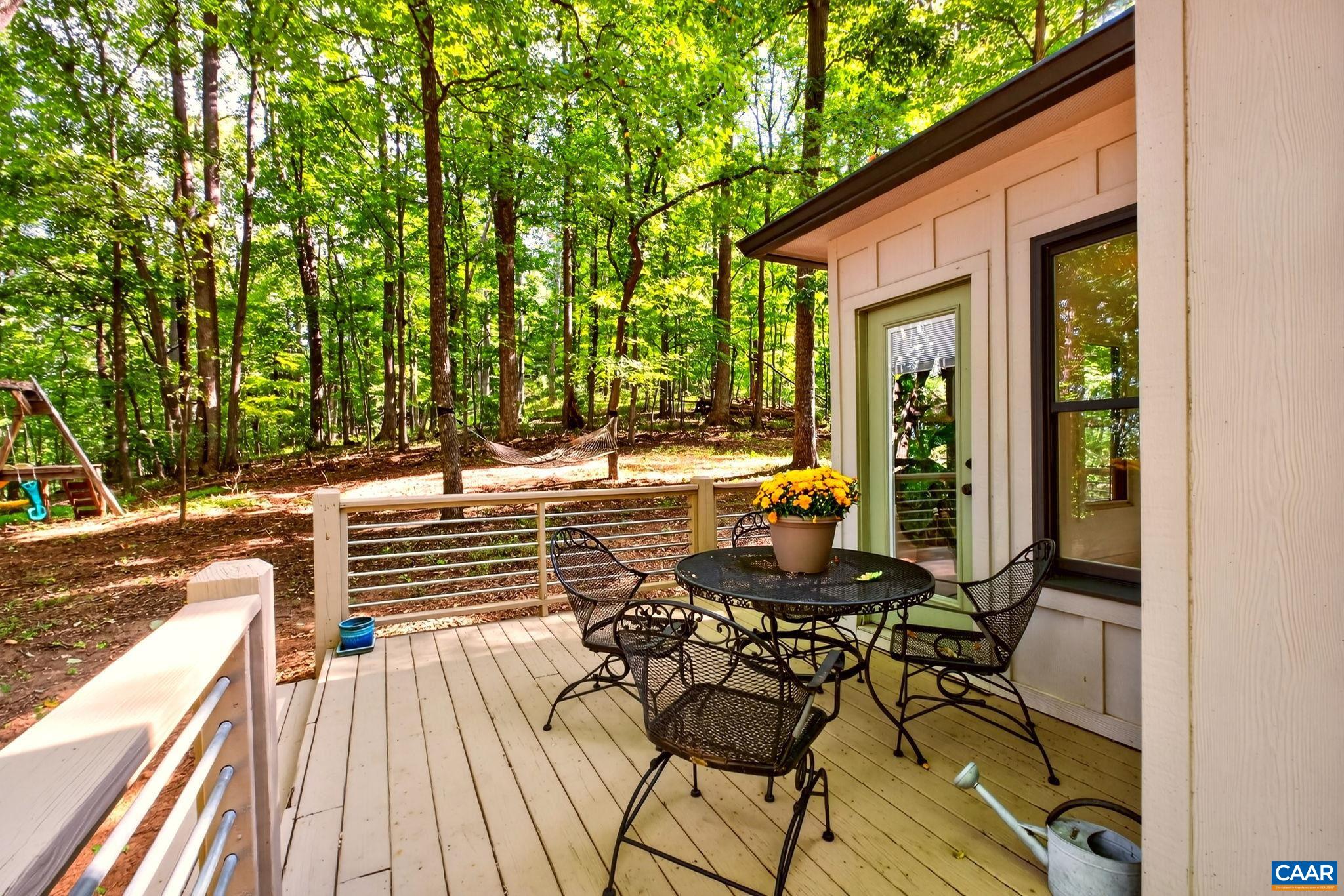 268 DEER CREST HTS