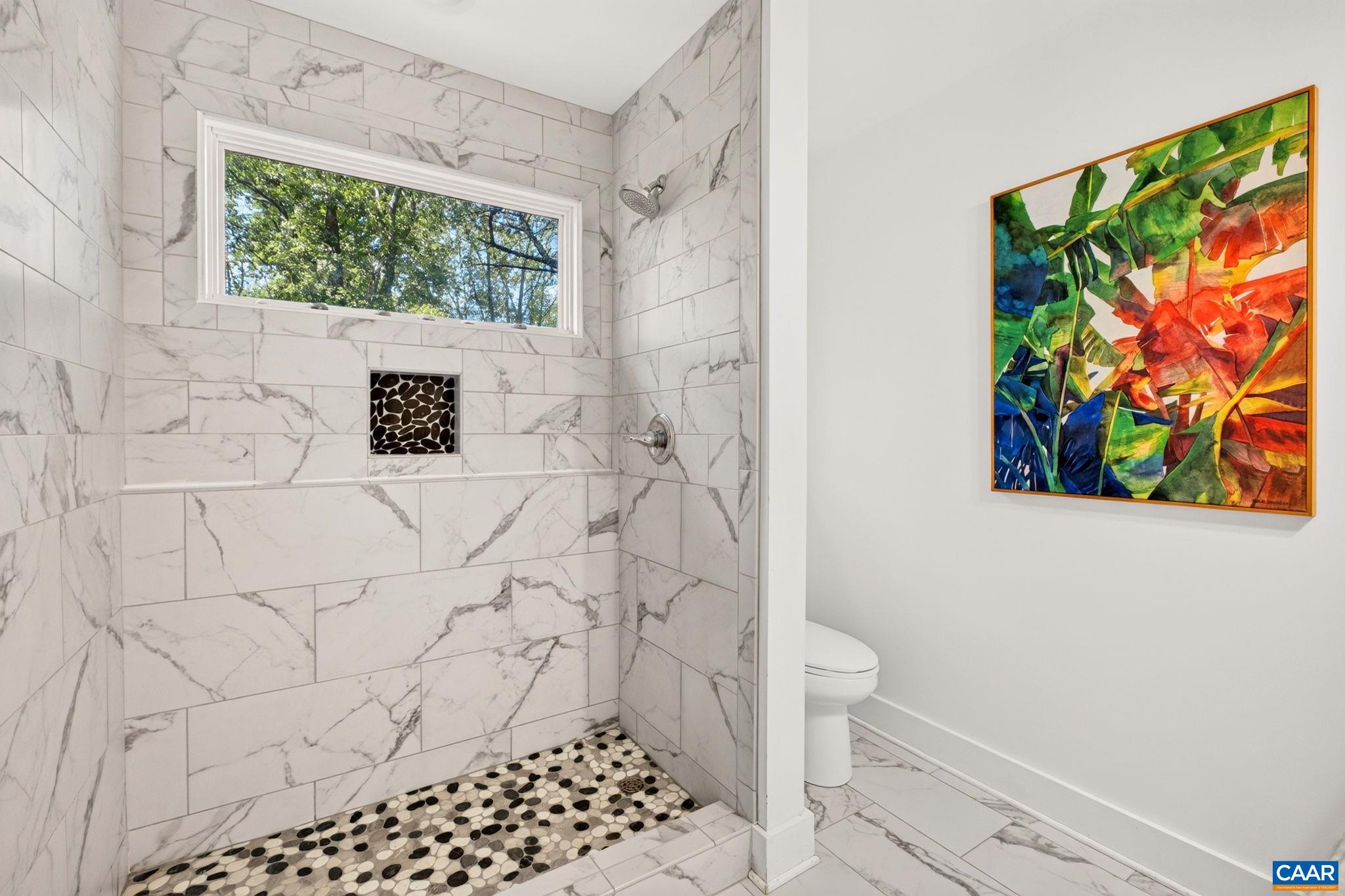 268 DEER CREST HTS