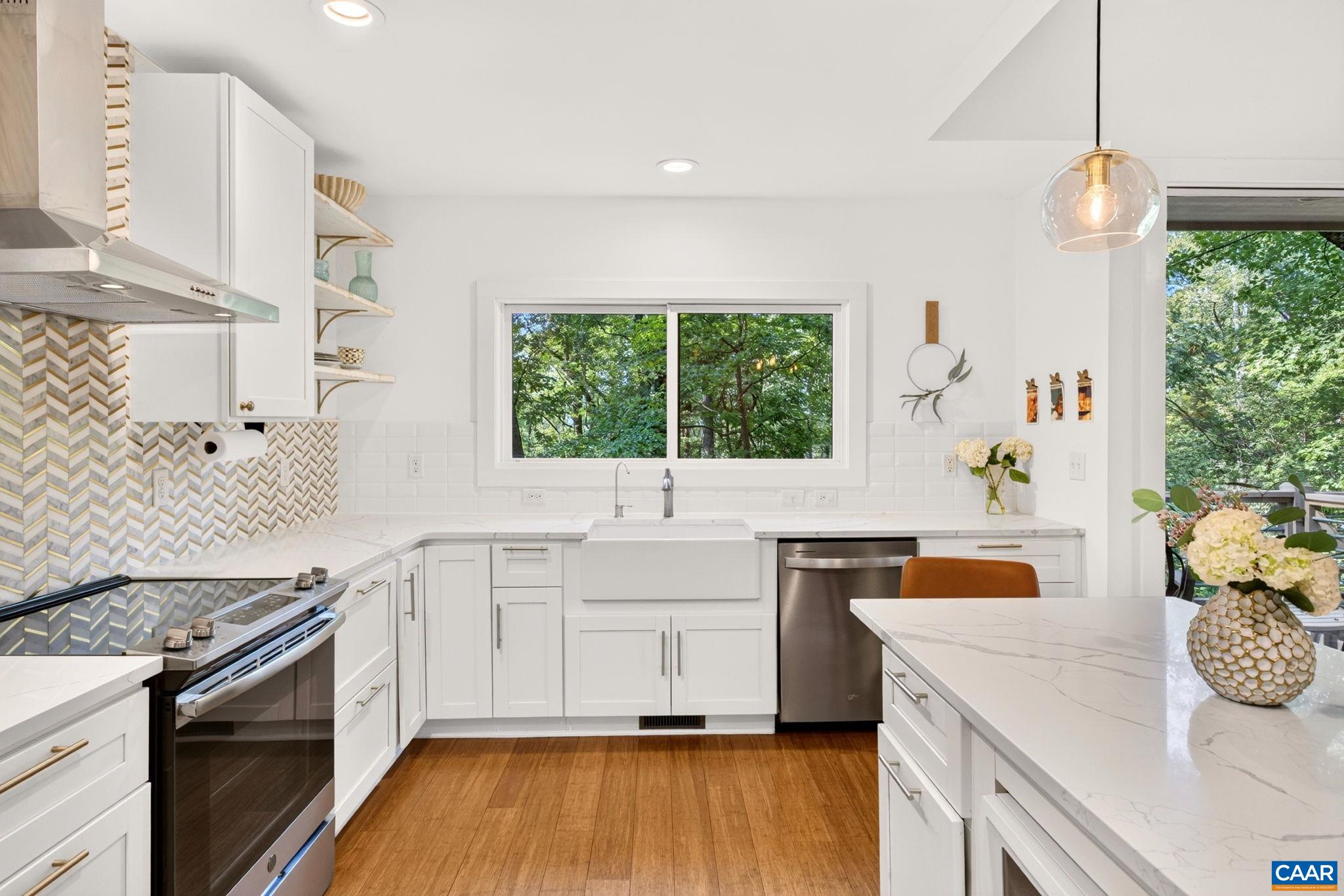 268 DEER CREST HTS
