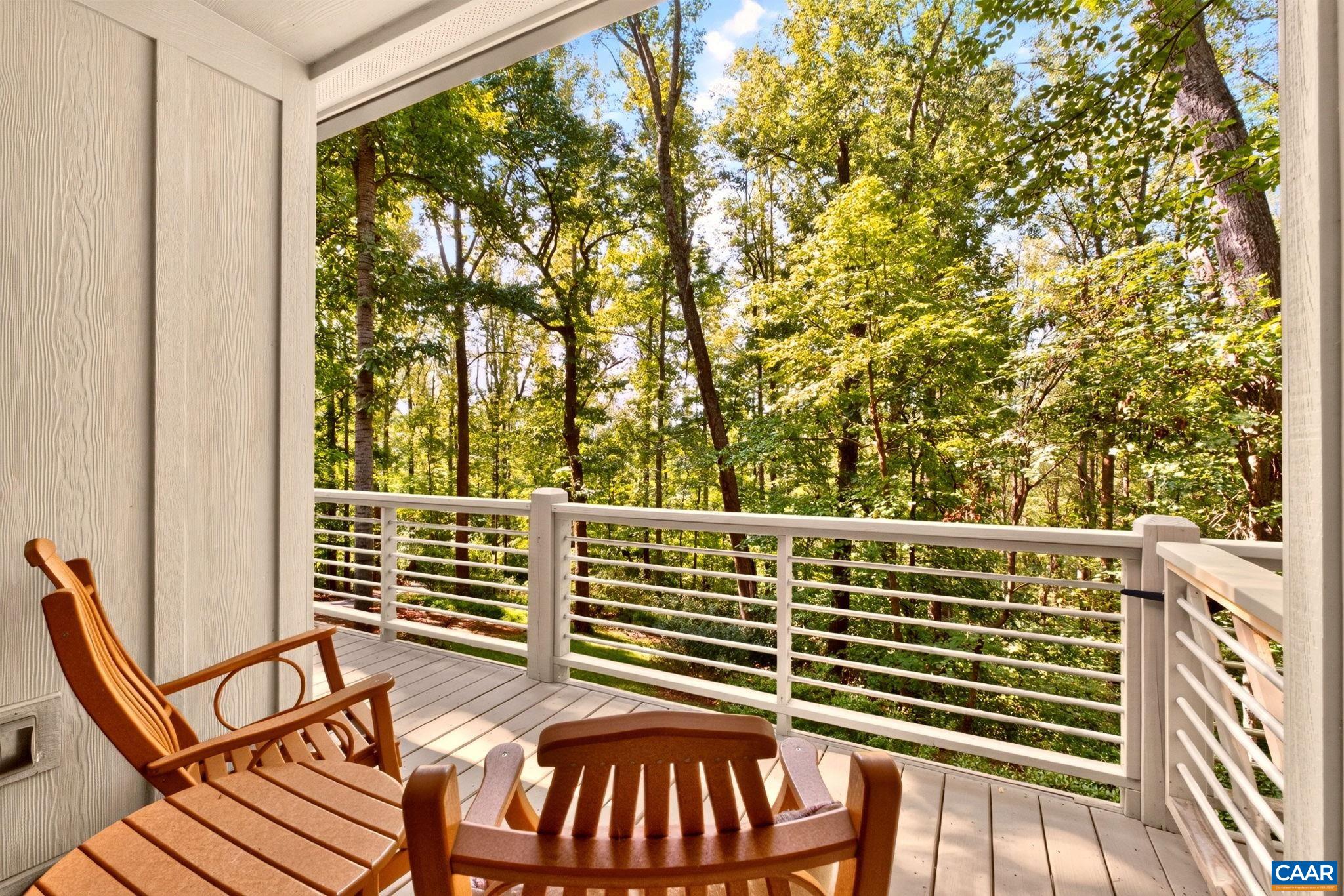 268 DEER CREST HTS