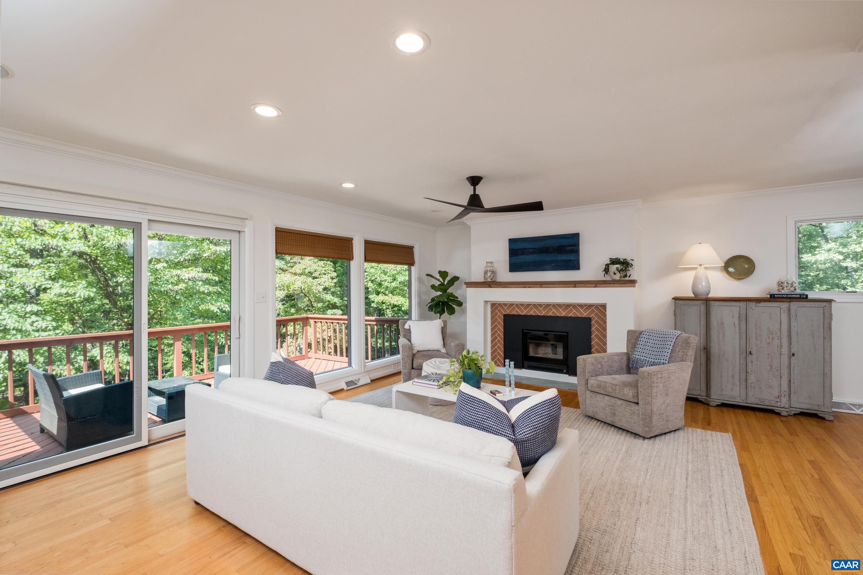 210 TURKS MOUNTAIN TRL