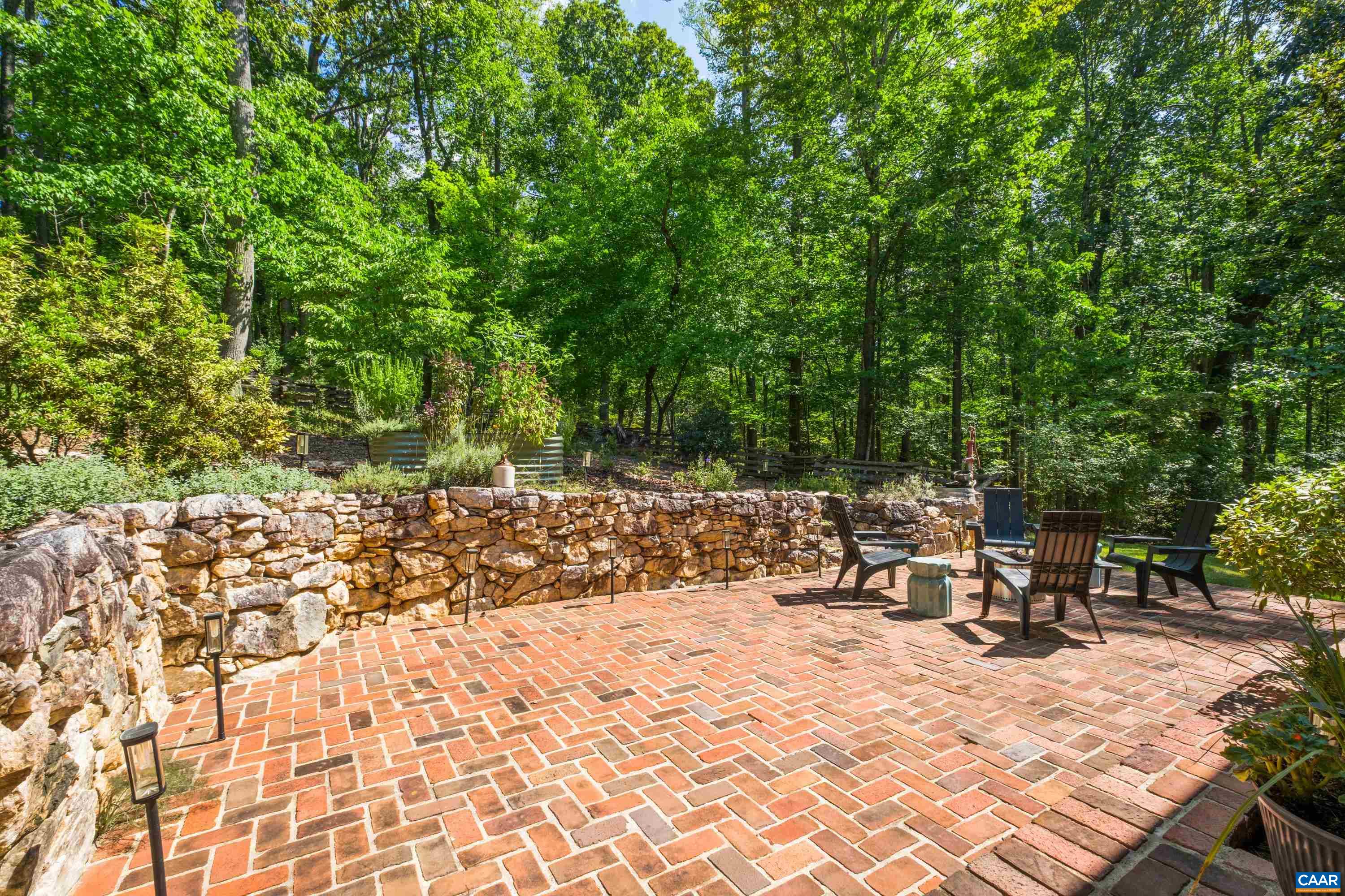 210 TURKS MOUNTAIN TRL