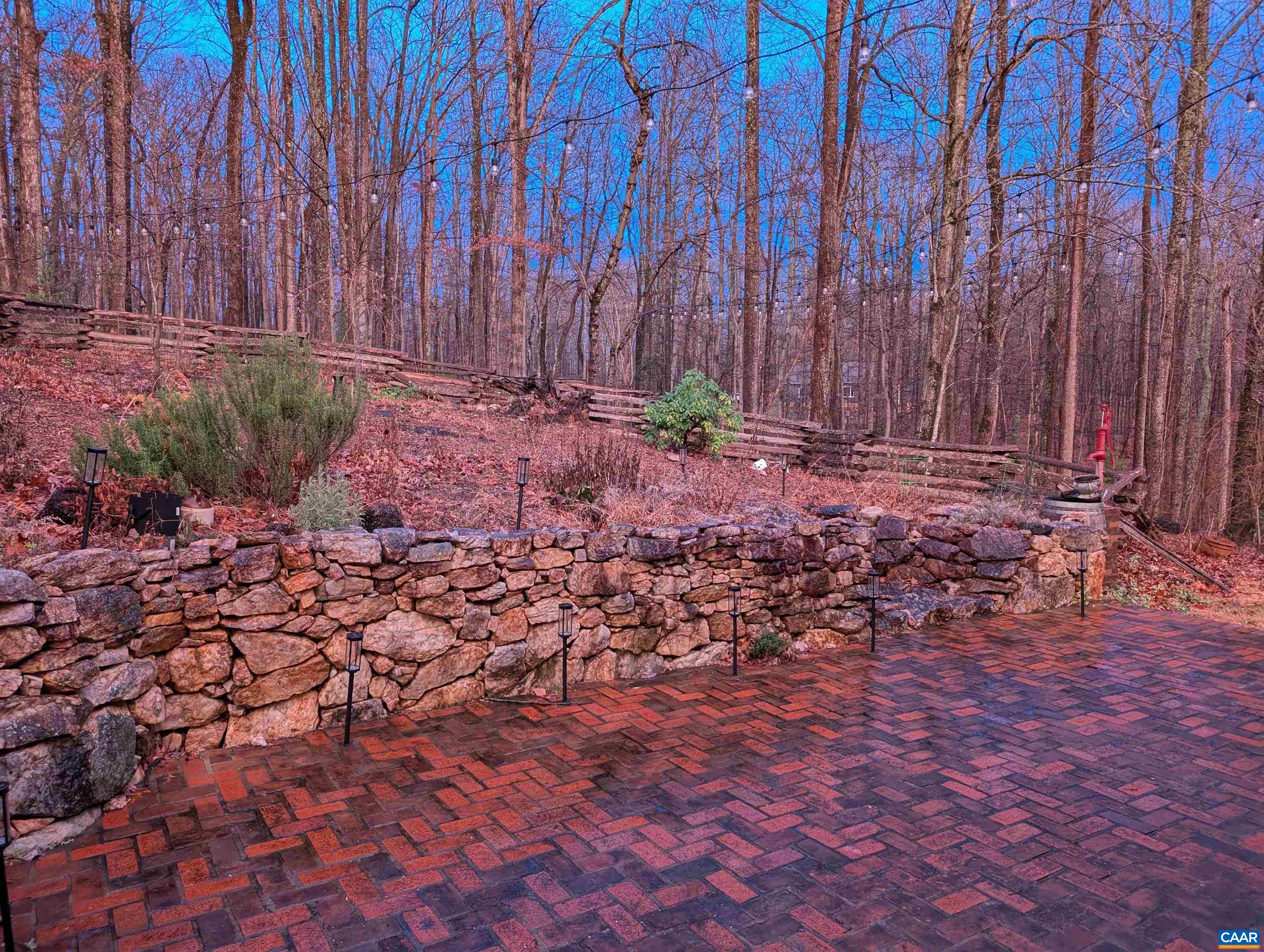 210 TURKS MOUNTAIN TRL