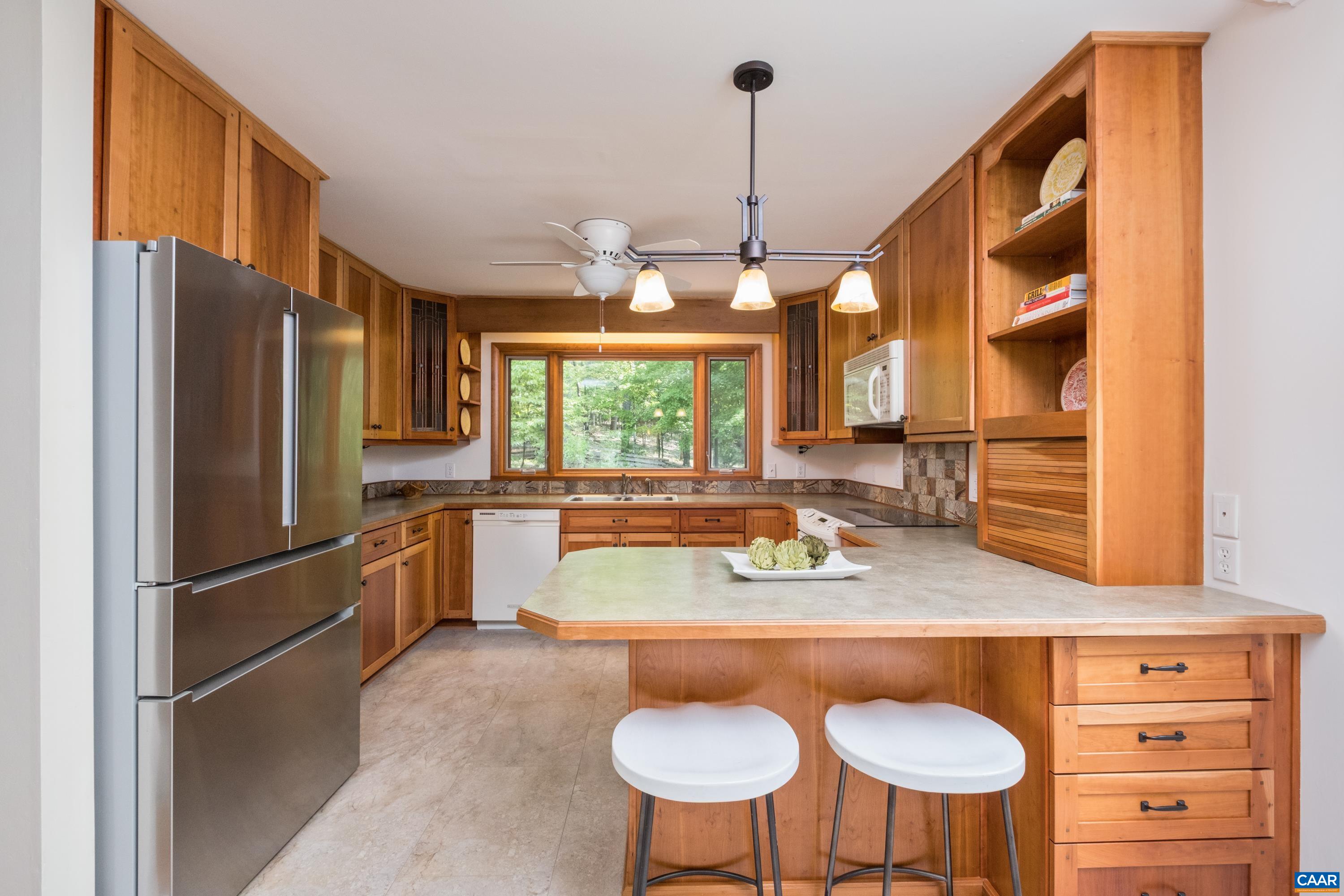 210 TURKS MOUNTAIN TRL