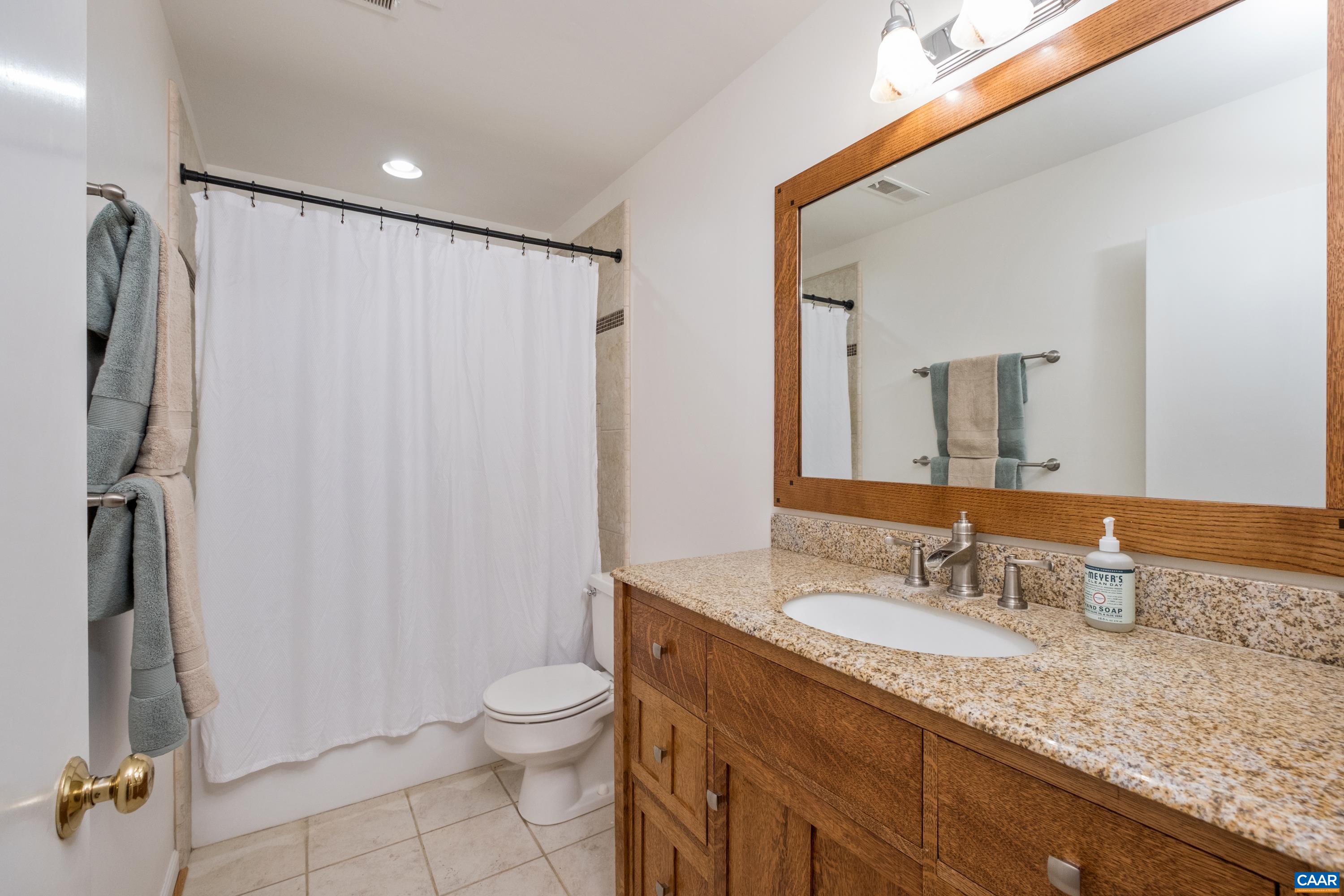 210 TURKS MOUNTAIN TRL