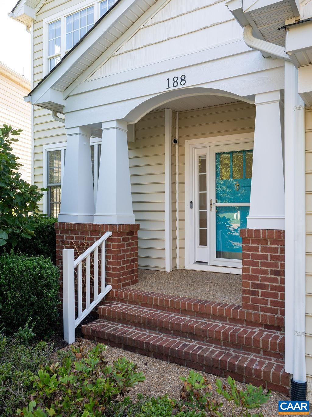 188 BROOKWOOD DR