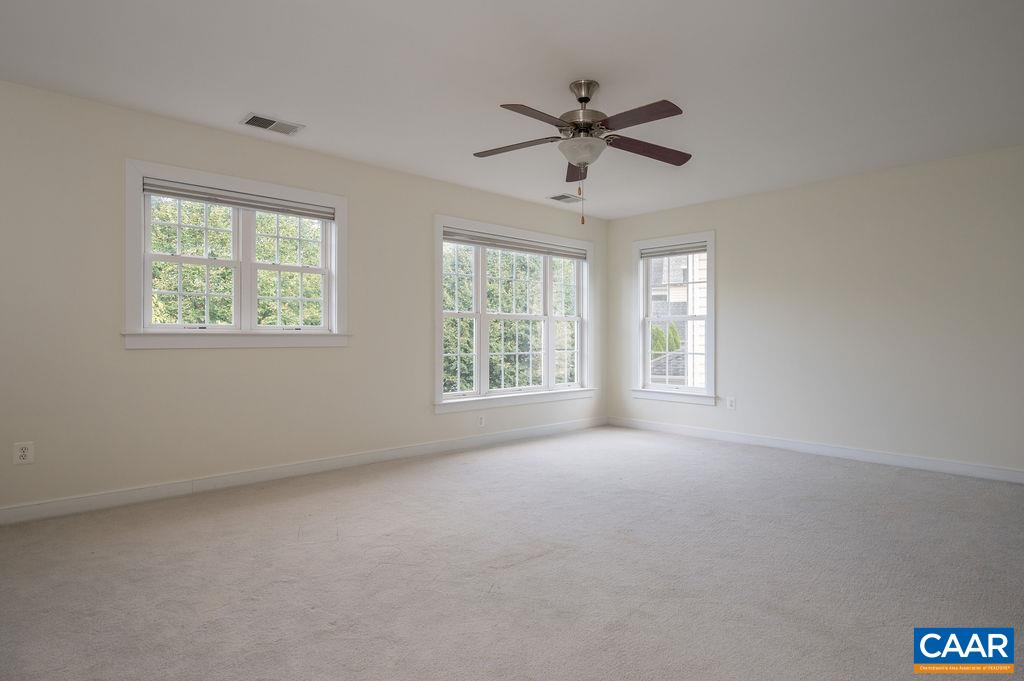 188 BROOKWOOD DR