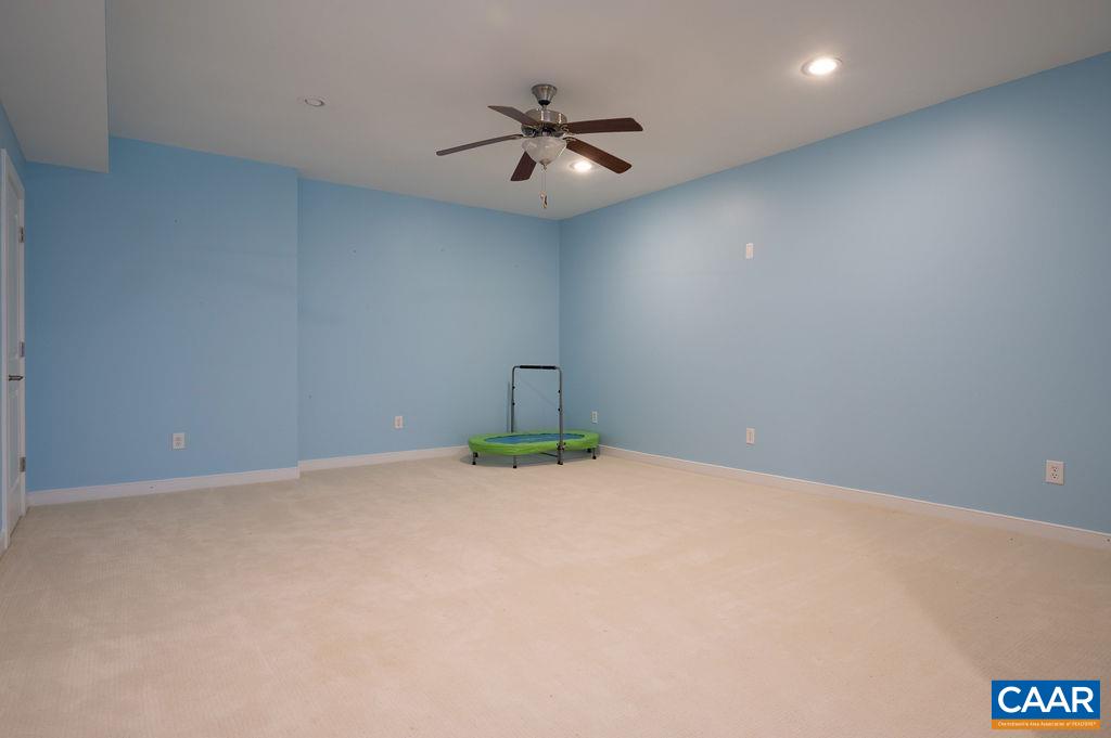 188 BROOKWOOD DR