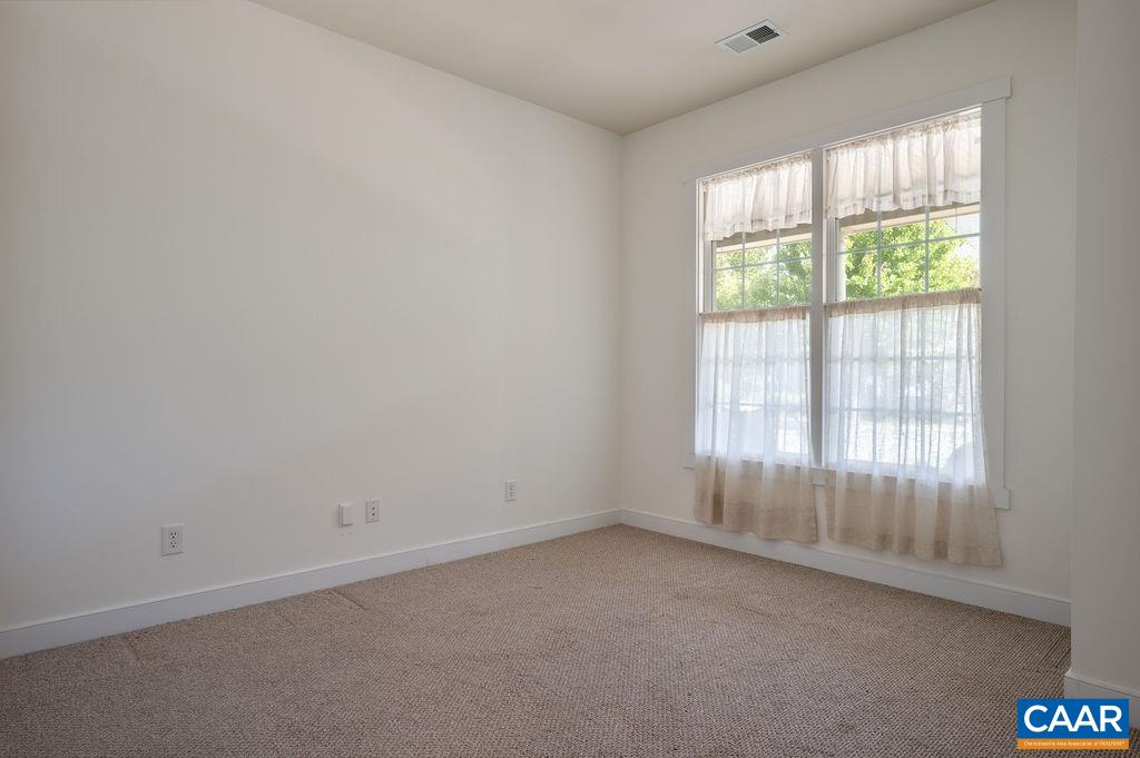 665 TYREE LN