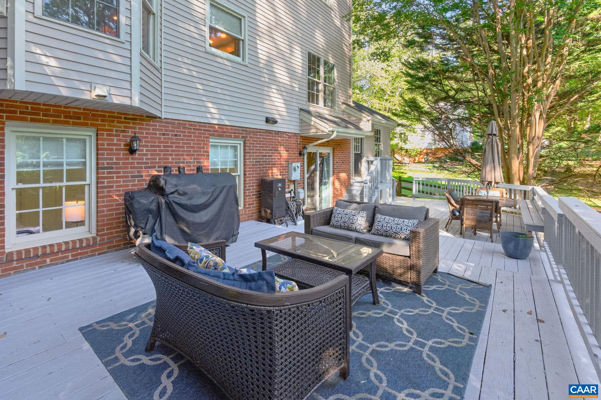 1809 AMBERFIELD DR